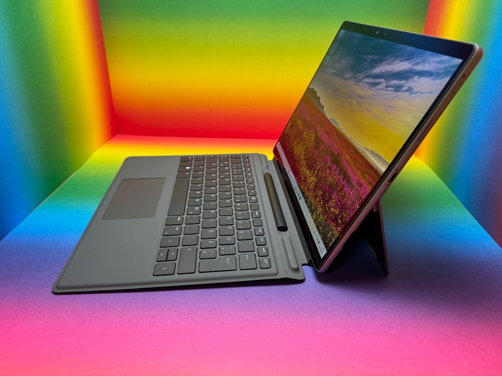 Dell Latitude 7320 2-in-1 LTE eSIM i5-1140G7 8GB 256GB 13″ DE Win11Pro FID ST