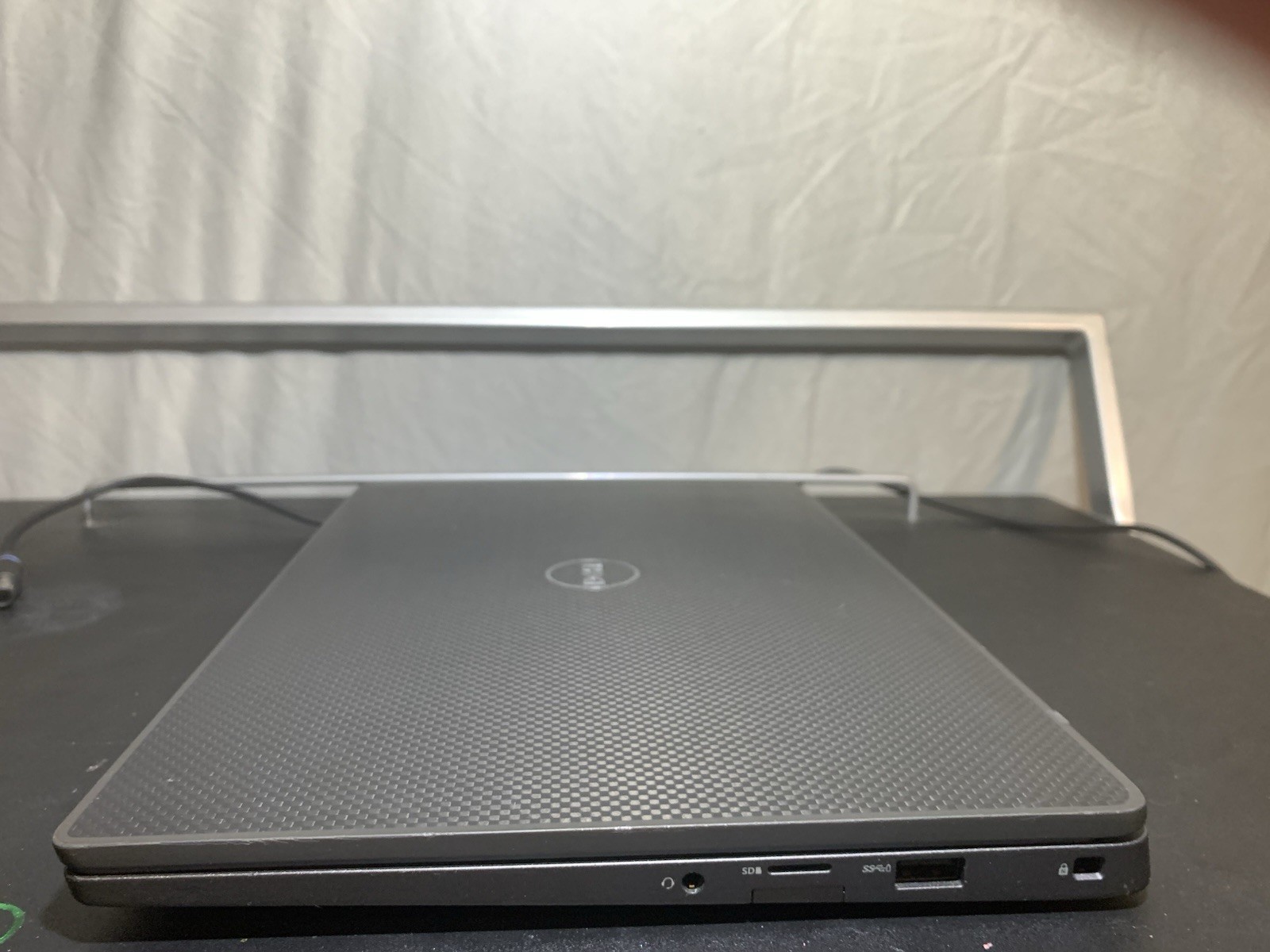 Dell Latitude 7300 i5-8365u 8GB 256GB SSD Win11 13.3in FHD Black