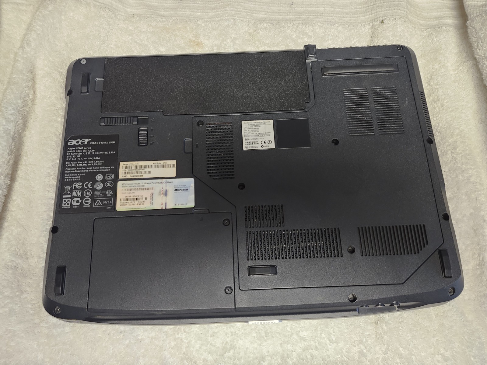 Acer Aspoire 5720 Laptop Windows Vista Home Premium DVD RW