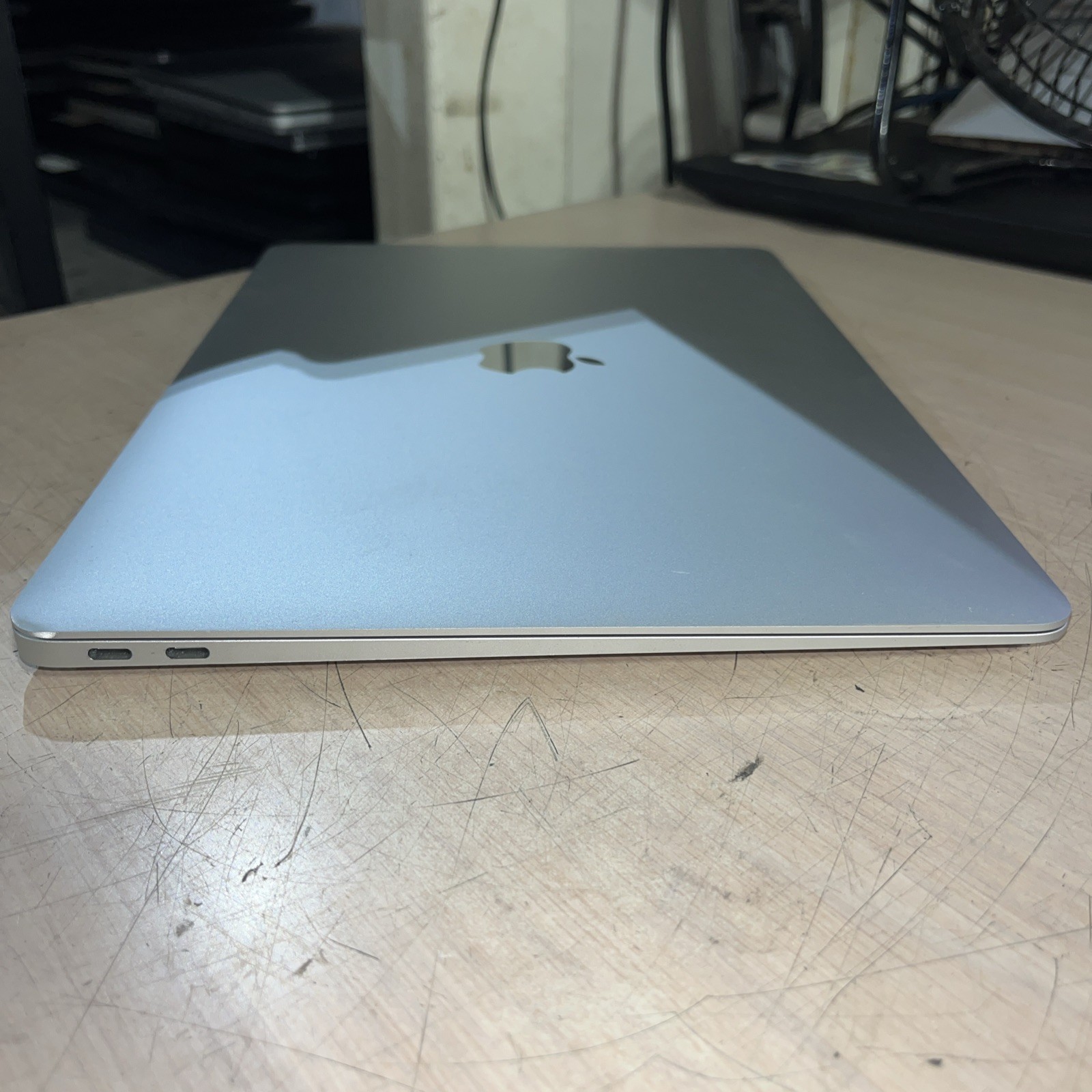 APPLE MACBOOK AIR 13″ SCISSOR,2020 CORE I3-1000NG4 1.1GHZ 8GB RAM 256SSD