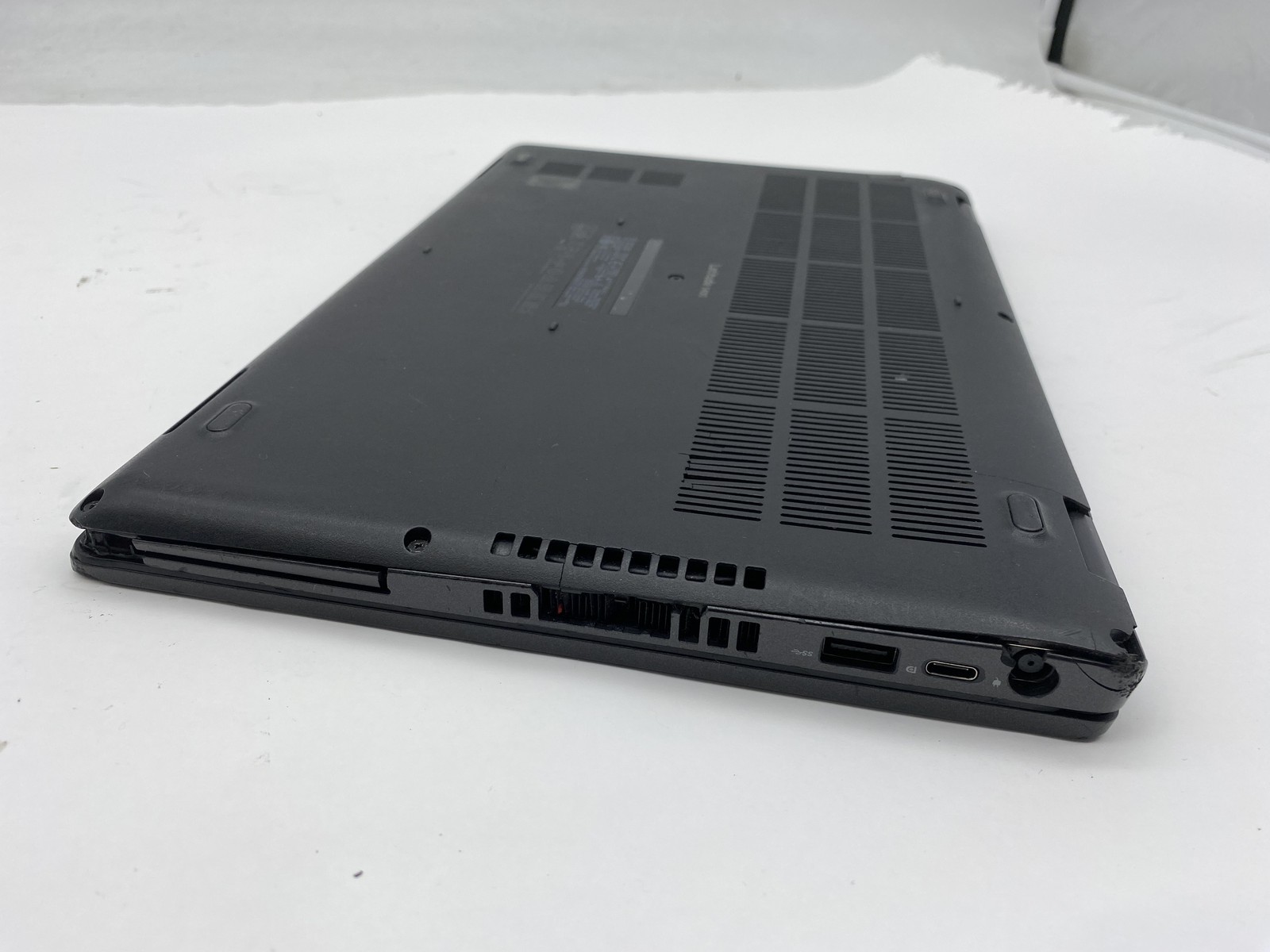 Dell Latitude 5400 Laptop Core i5 8365U 1.6GHz 16GB RAM 256GB SSD Windows 11 Pro