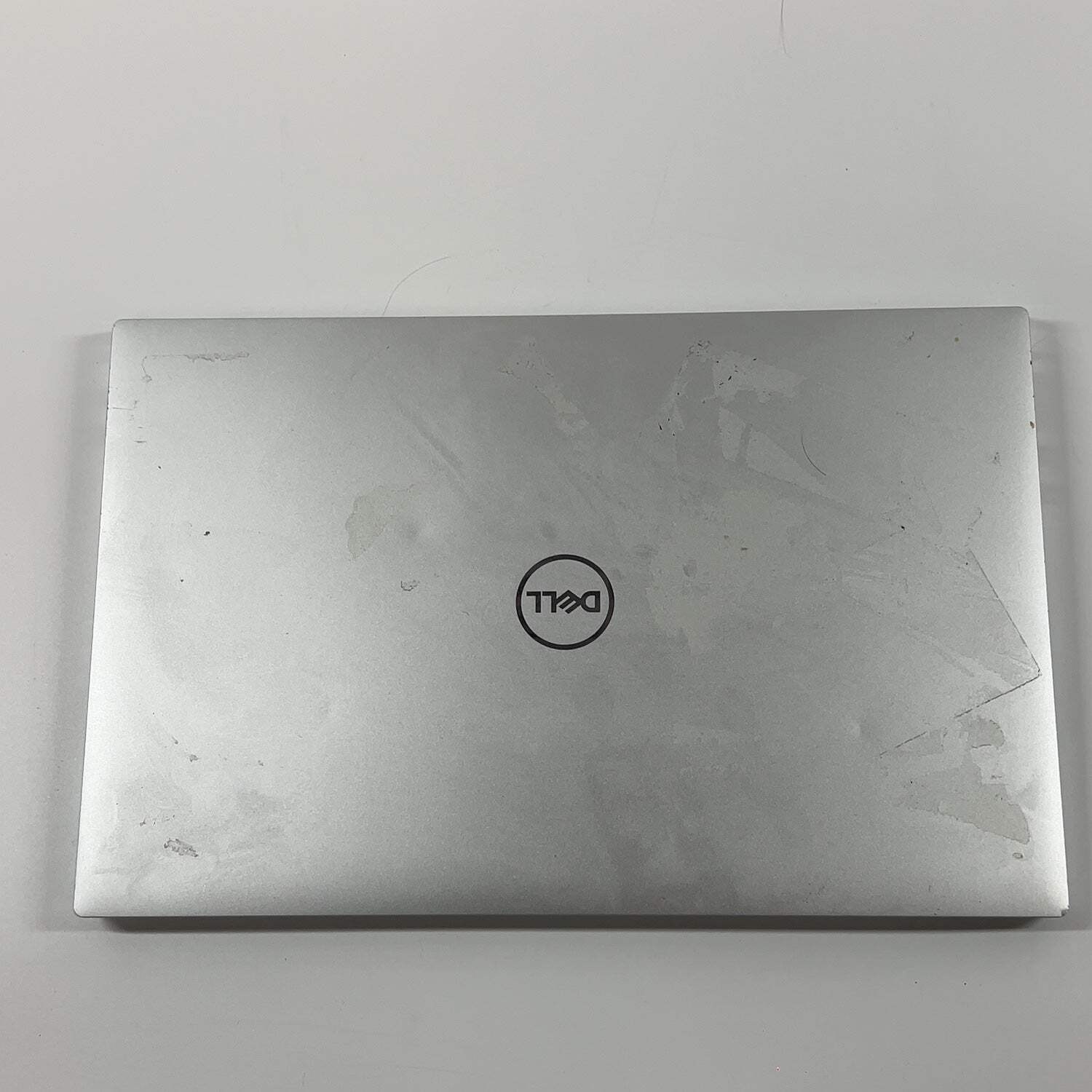Dell XPS 9700 17.3″ i7-10750H 2.6GHz 16GB RAM 512GB SSD GeForce GTX 1650 Ti