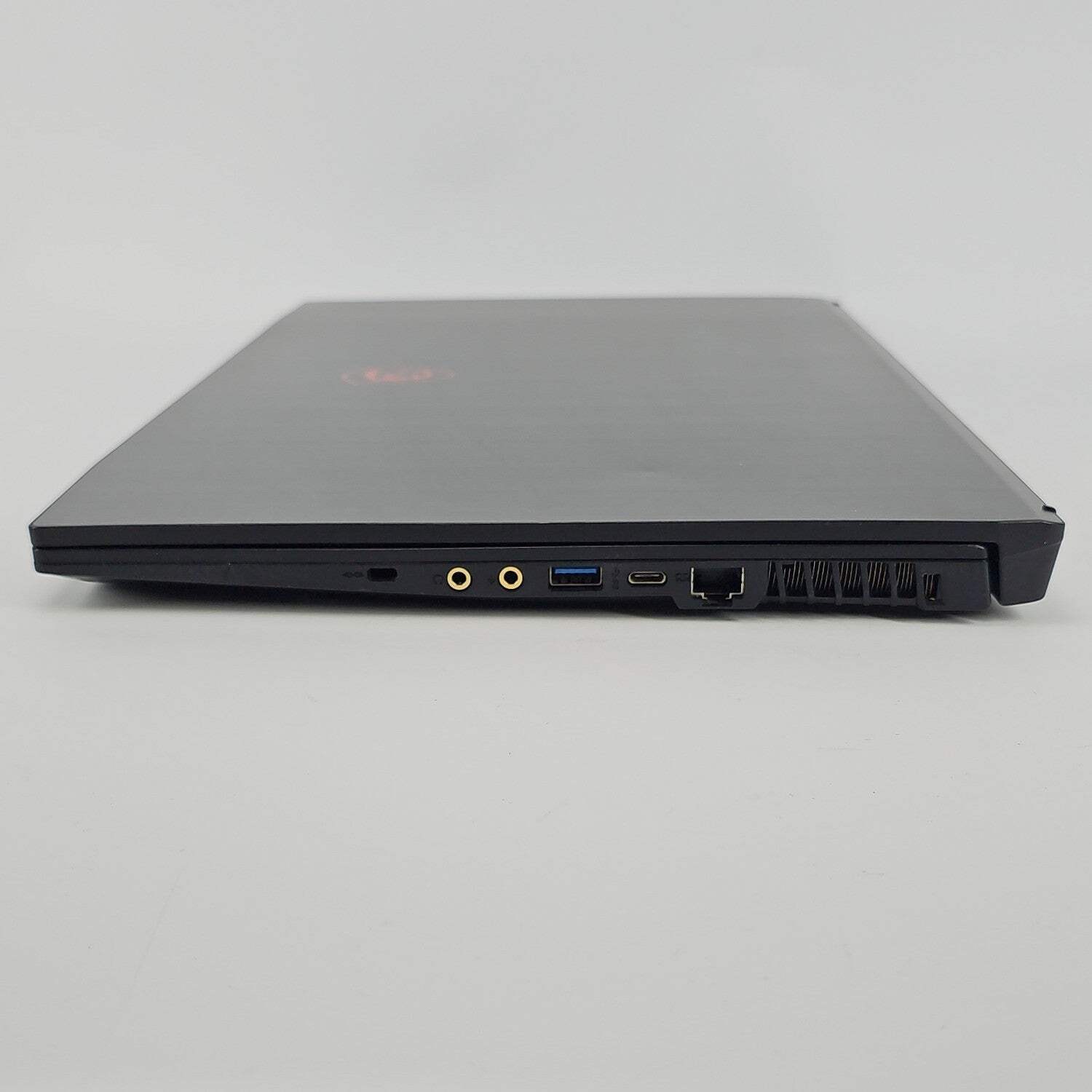 MSI Thin GF75 MS-17F4 17.3″ i5-9300H 2.4GHz 8GB RAM 512GB SSD GeForce GTX 1650