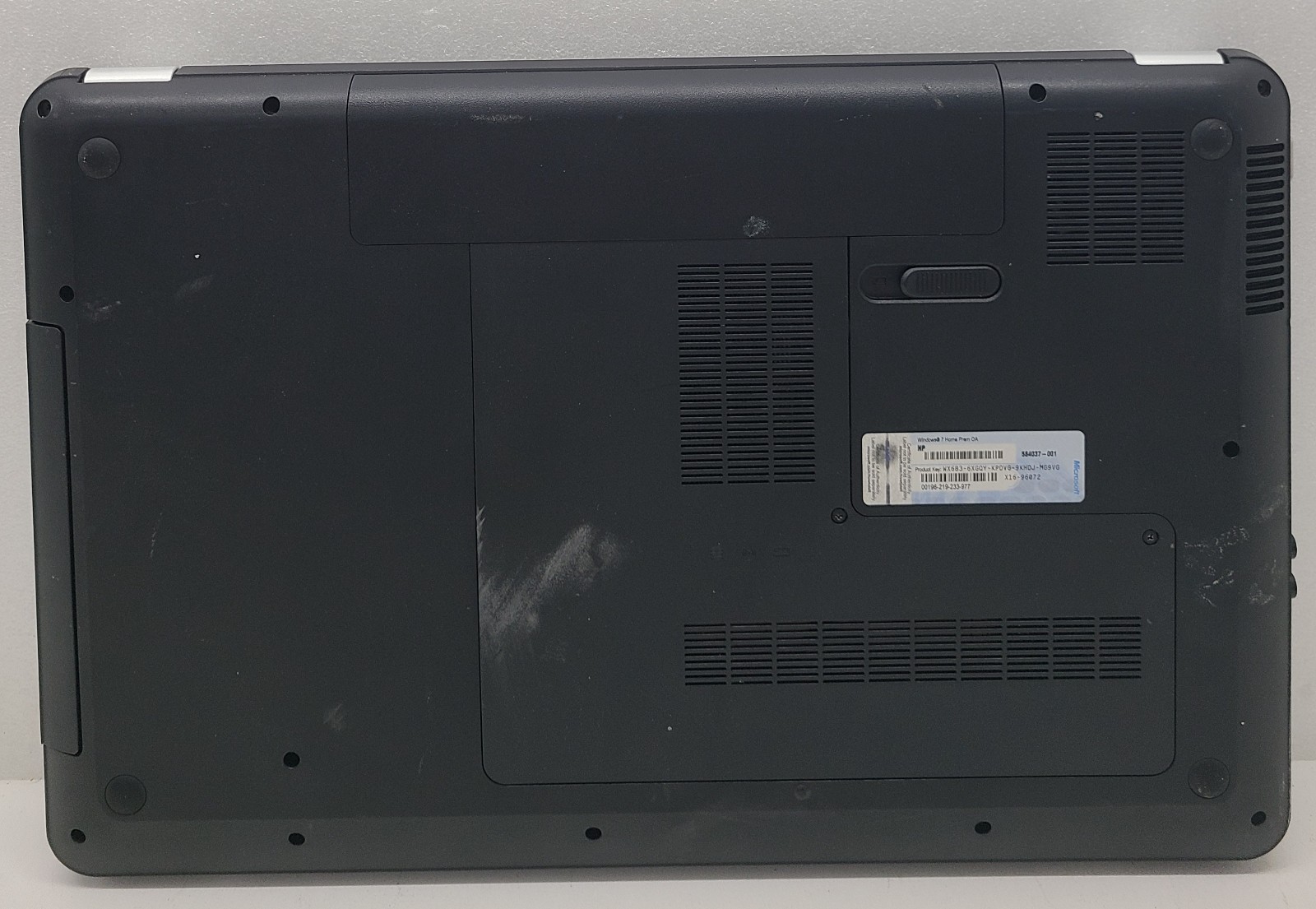 HP G7-1263NR 17.3″ Laptop AMD Vision A4 NO RAM/HD/OS/POWER (FL)