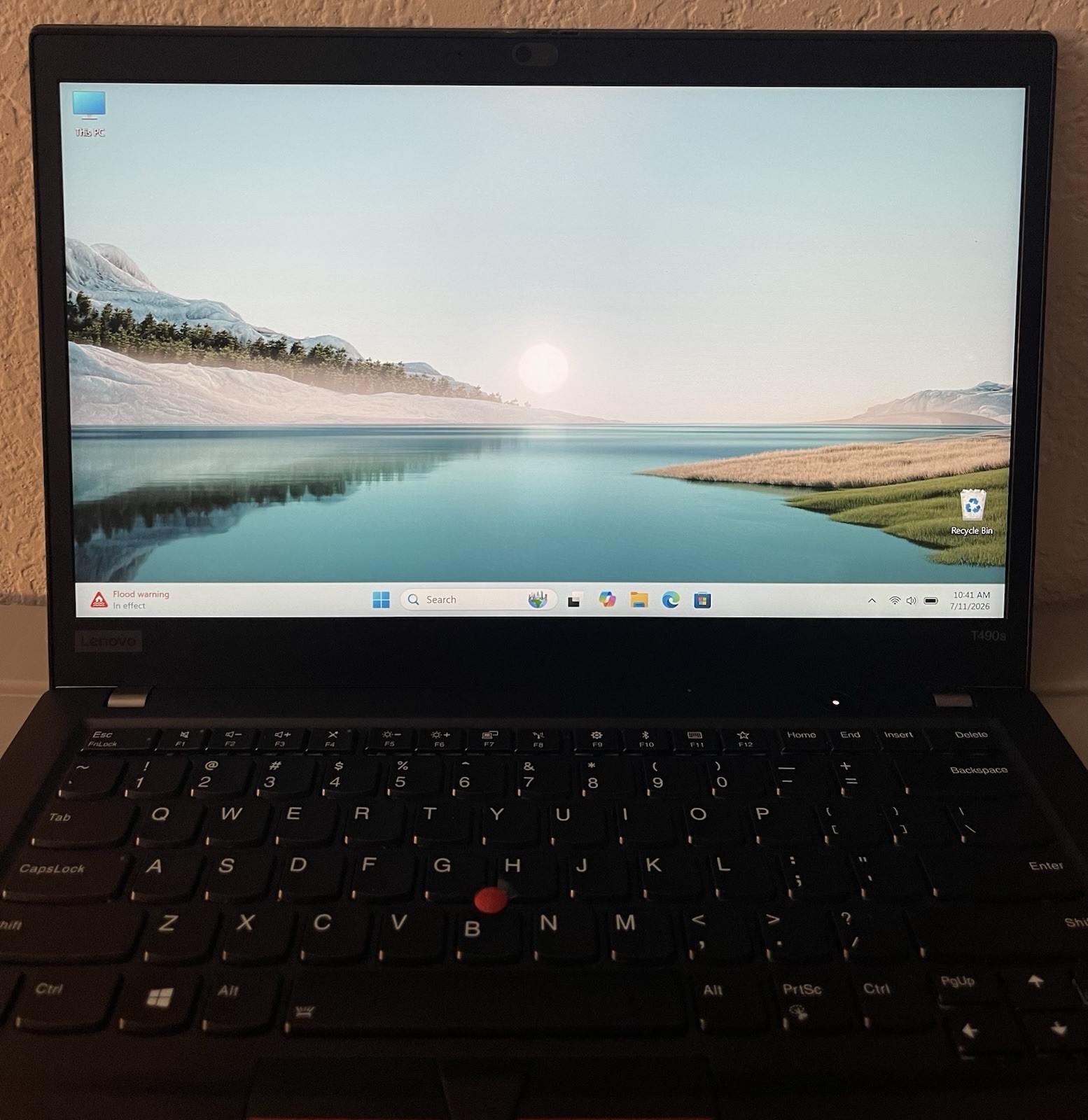 Lenovo ThinkPad T490s 14″ Touch i7-8565U 16GB RAM 256GB SSD Win11 Pro