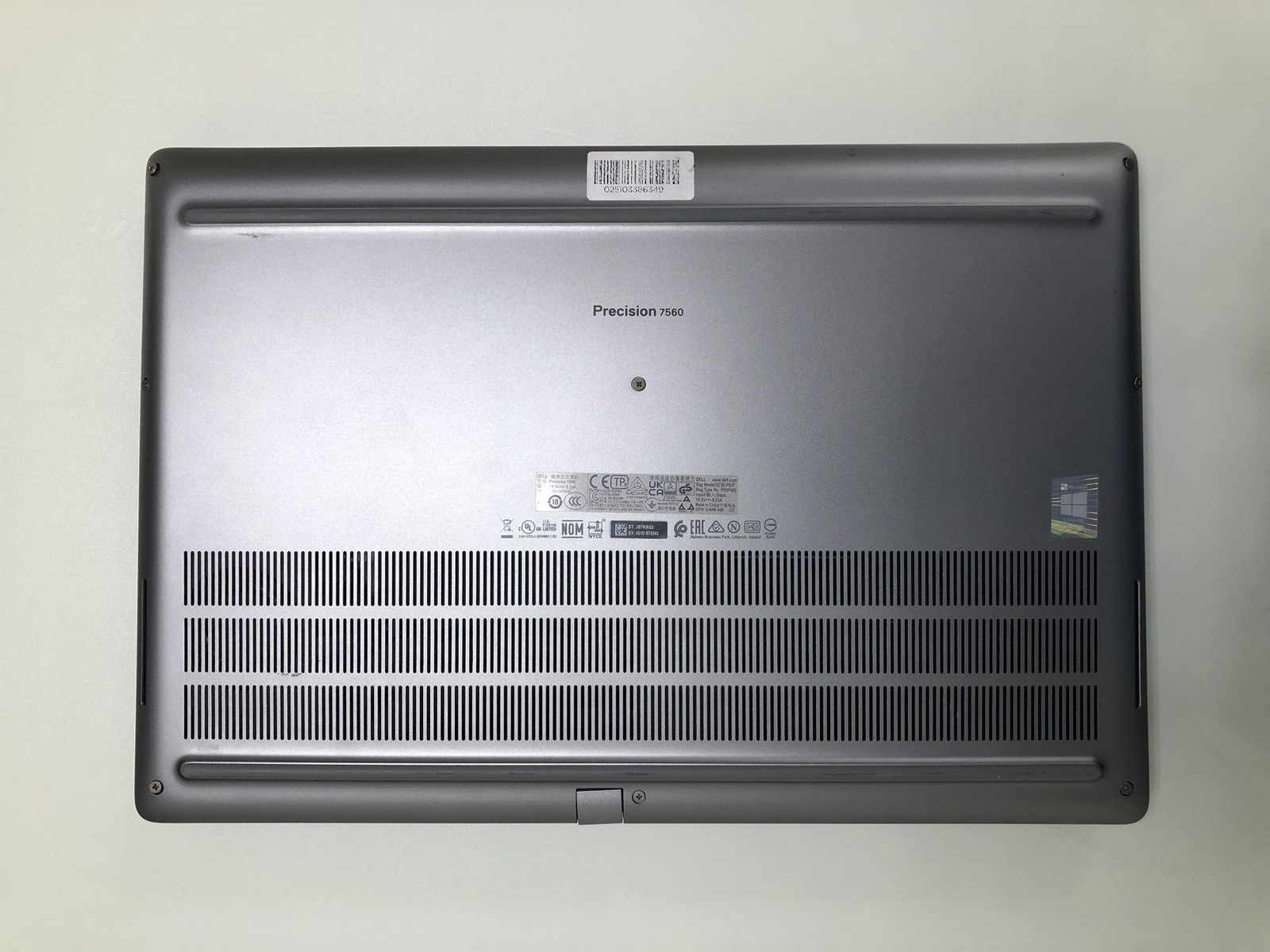 Dell Precision 7560 i9-11950H 64GB 2TB SSD RTX A4000 8GB Mobile Workstation