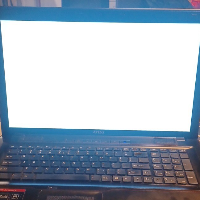 MSI GP70 2PE Leopard 17.3″ i7-4710HQ, 120GB M.2 + 500GB SSD 840M GPU W/ Win10
