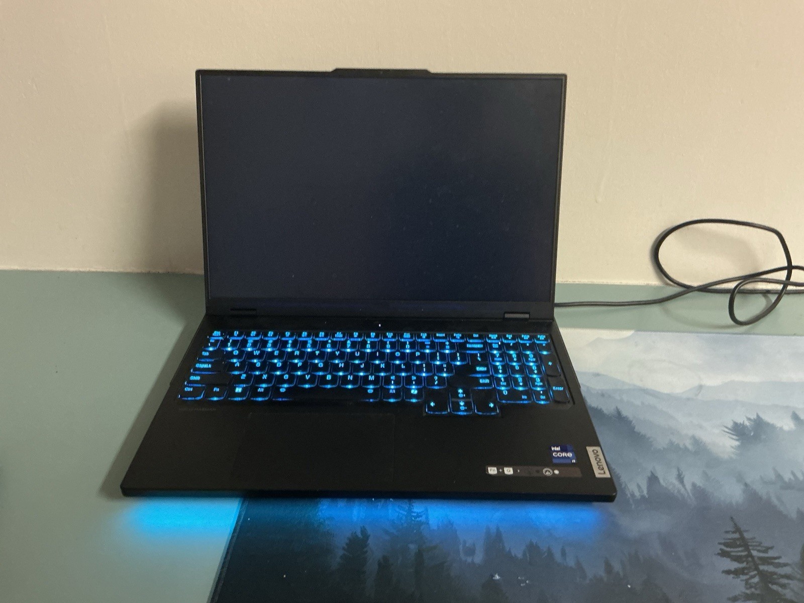 Lenovo Legion Pro 7i Gen 9 16 240Hz QHD+ i9-14900HX 32GB 1TB RTX 4090