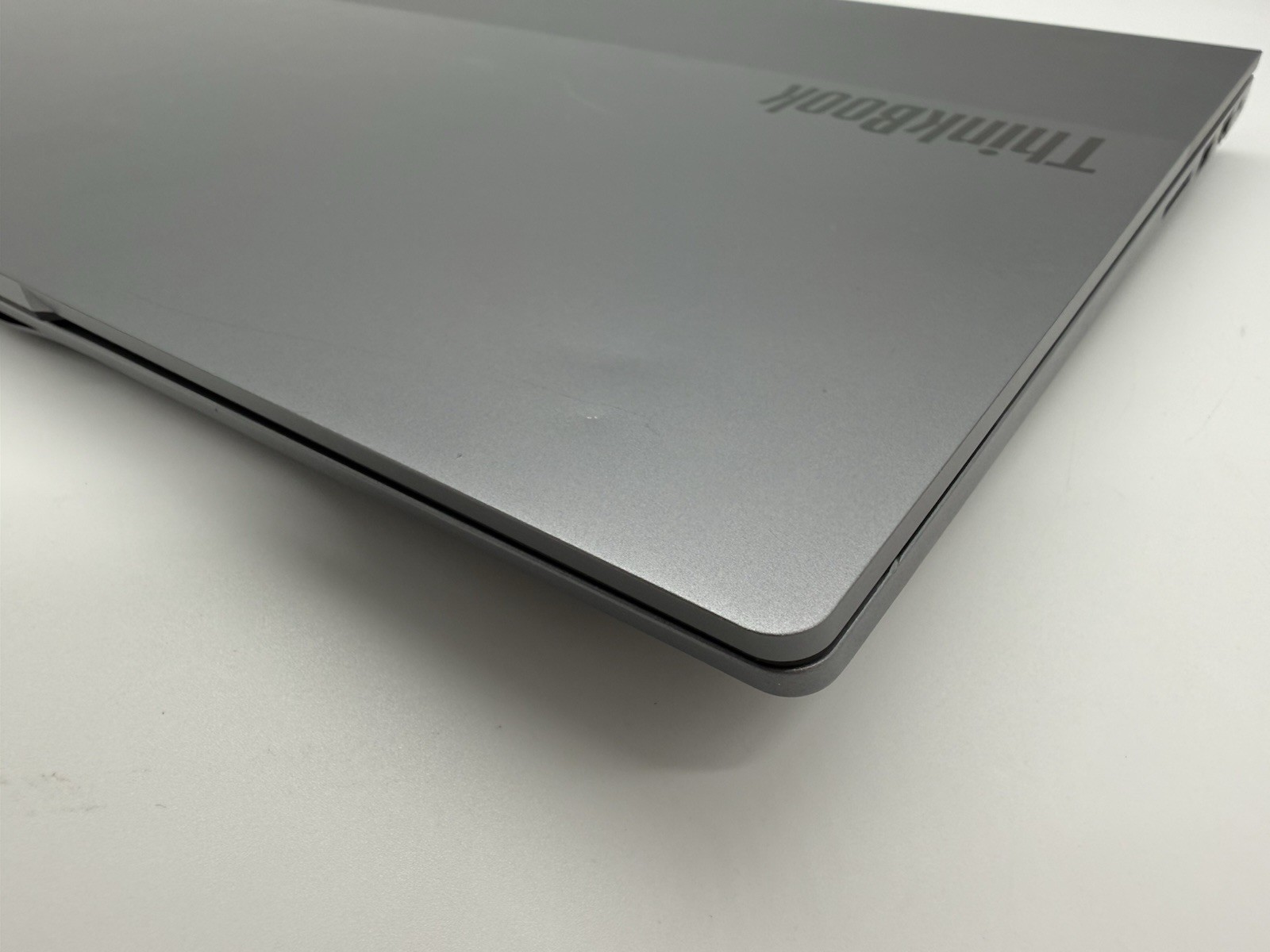 Lenovo ThinkBook 14 G7 IML 14″ Ultra 7 155U 16GB DDR5 512GB SSD Touchscreen