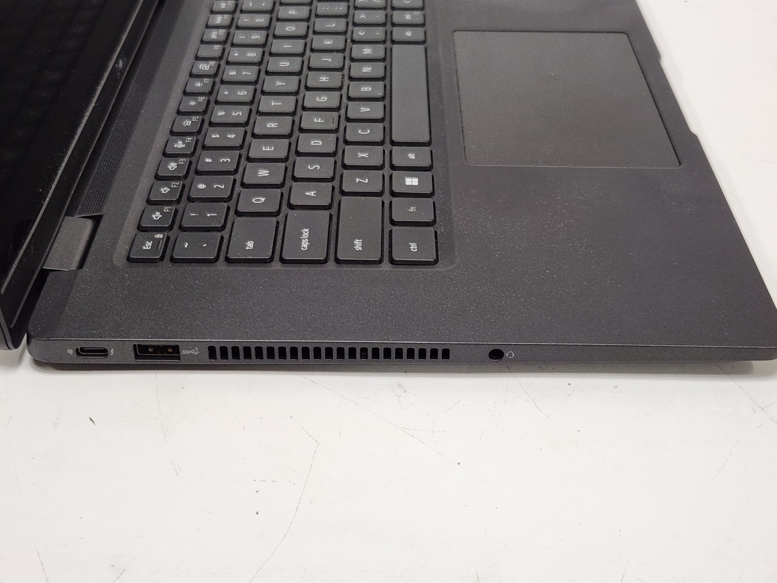 Dell Latitude 7530 FHD 15″ Laptop i7-1255U 1.7Ghz 16GB RAM 256GB SSD W11P + AC