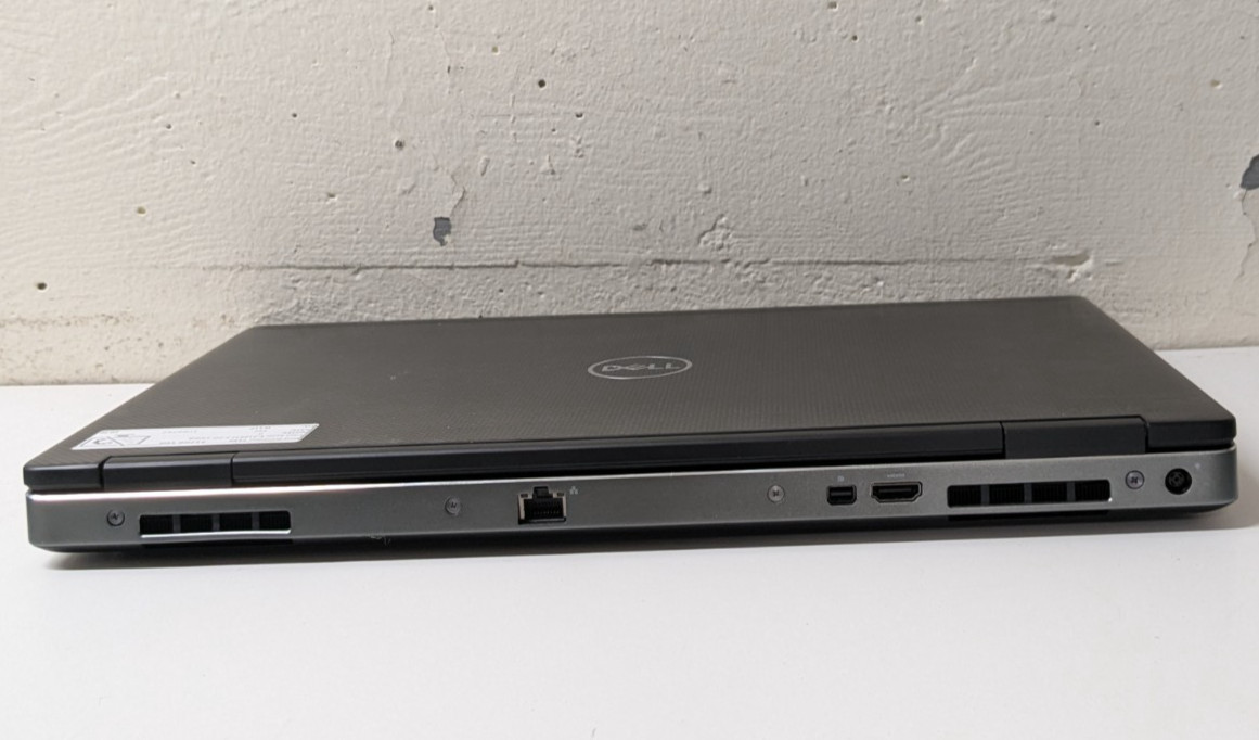 Dell Precision 7530 15.6″ Intel Xeon E-2186M 2.90GHz 16GB 512GB SSD W11P 1YB82X2