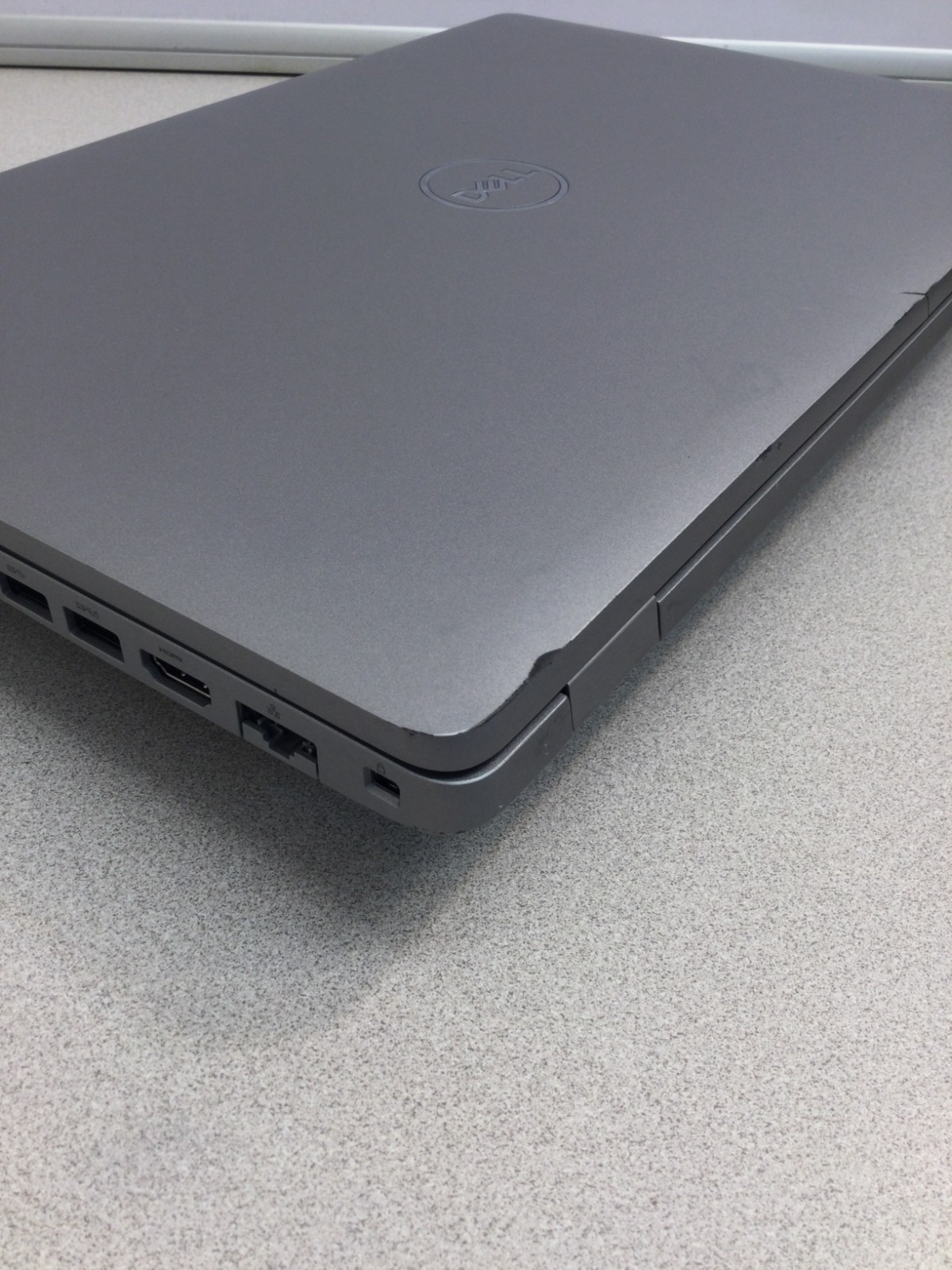 Dell Precision 3550 15.6″ CORE i5-10310U 16GB Ram 128GB SSD 1.70GHZ Win 11 Pro