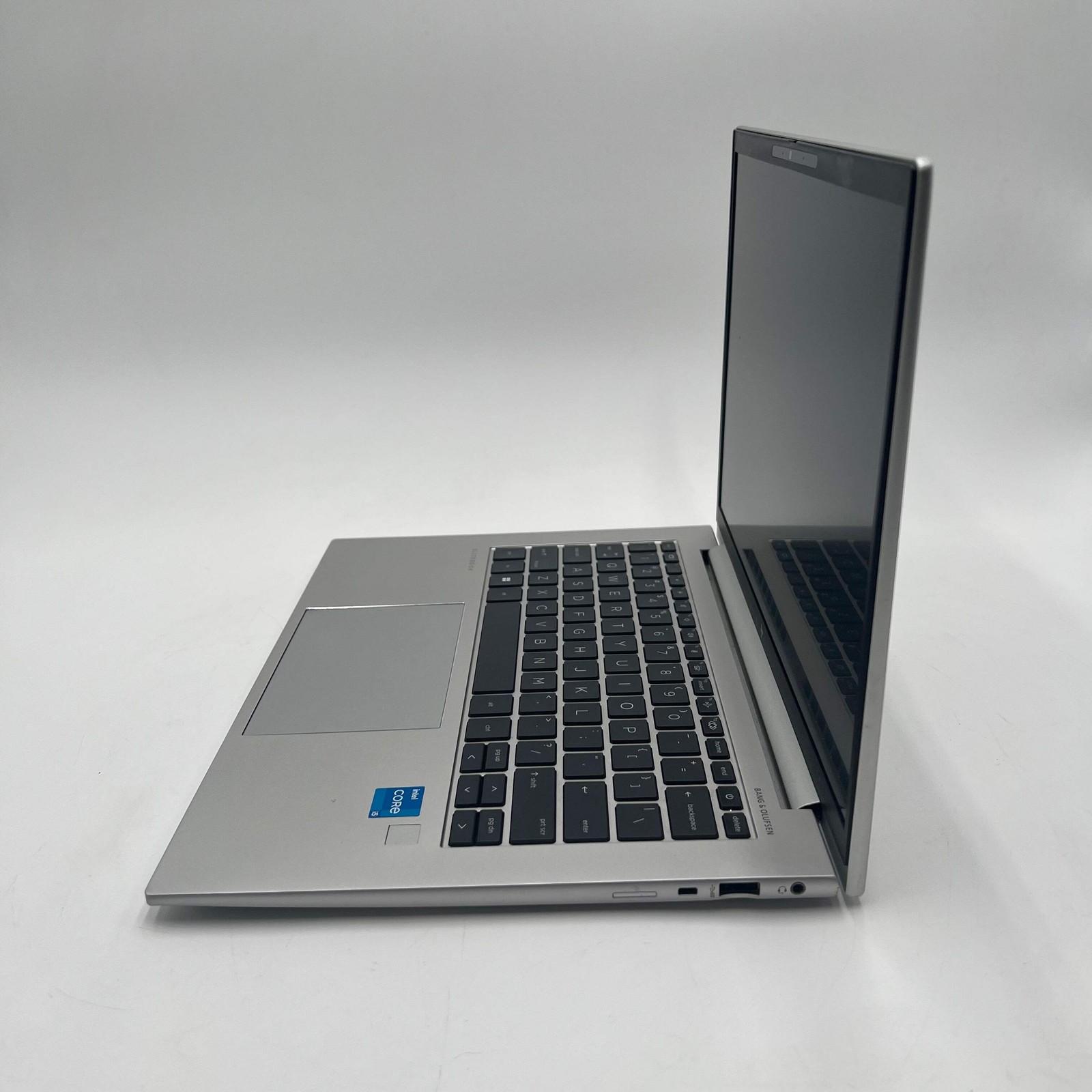 HP EliteBook 840 G10 14-inch Core i5 13th Gen 16GB 500GB Silver Laptop Used