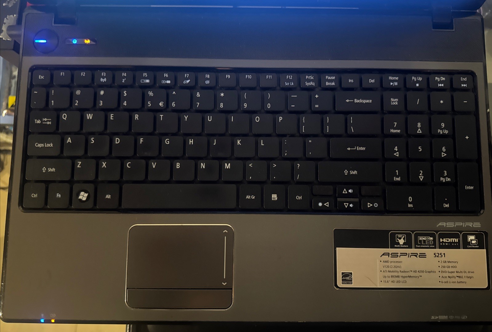Aspire 5251 AMD V120 Processor 2200Mhz 8Gb Ram Windows 10 Pro