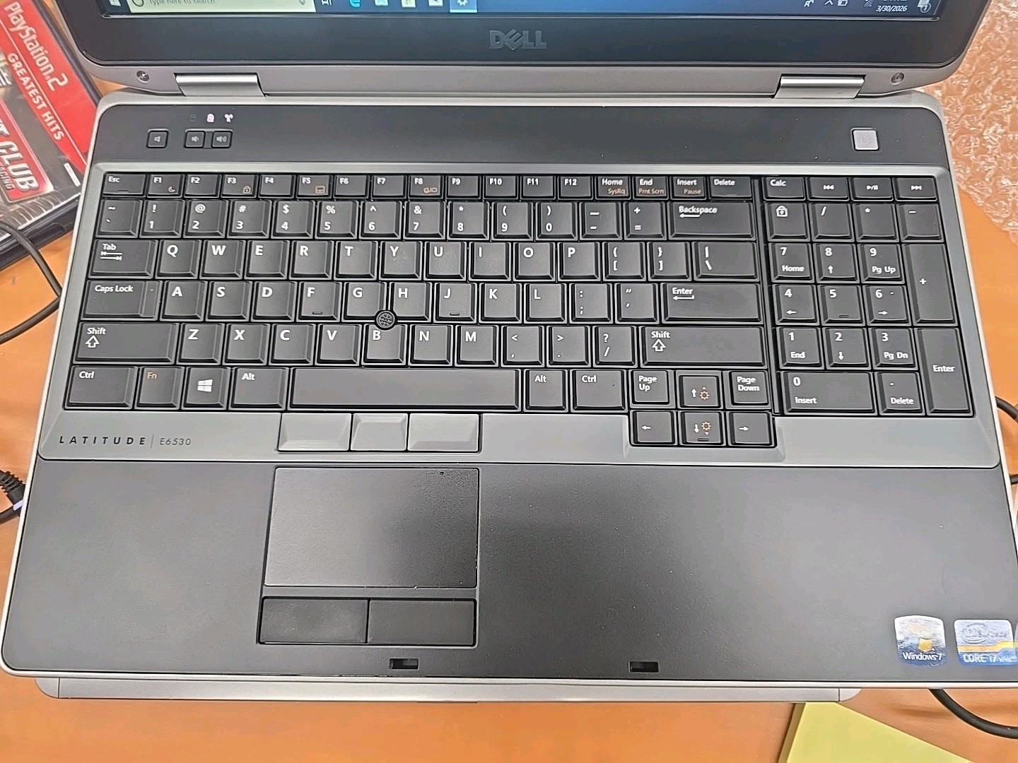 Windows 7 Dell Latitude E6530, Core i7-3720QM8GB RAM 120GB No Power Supply