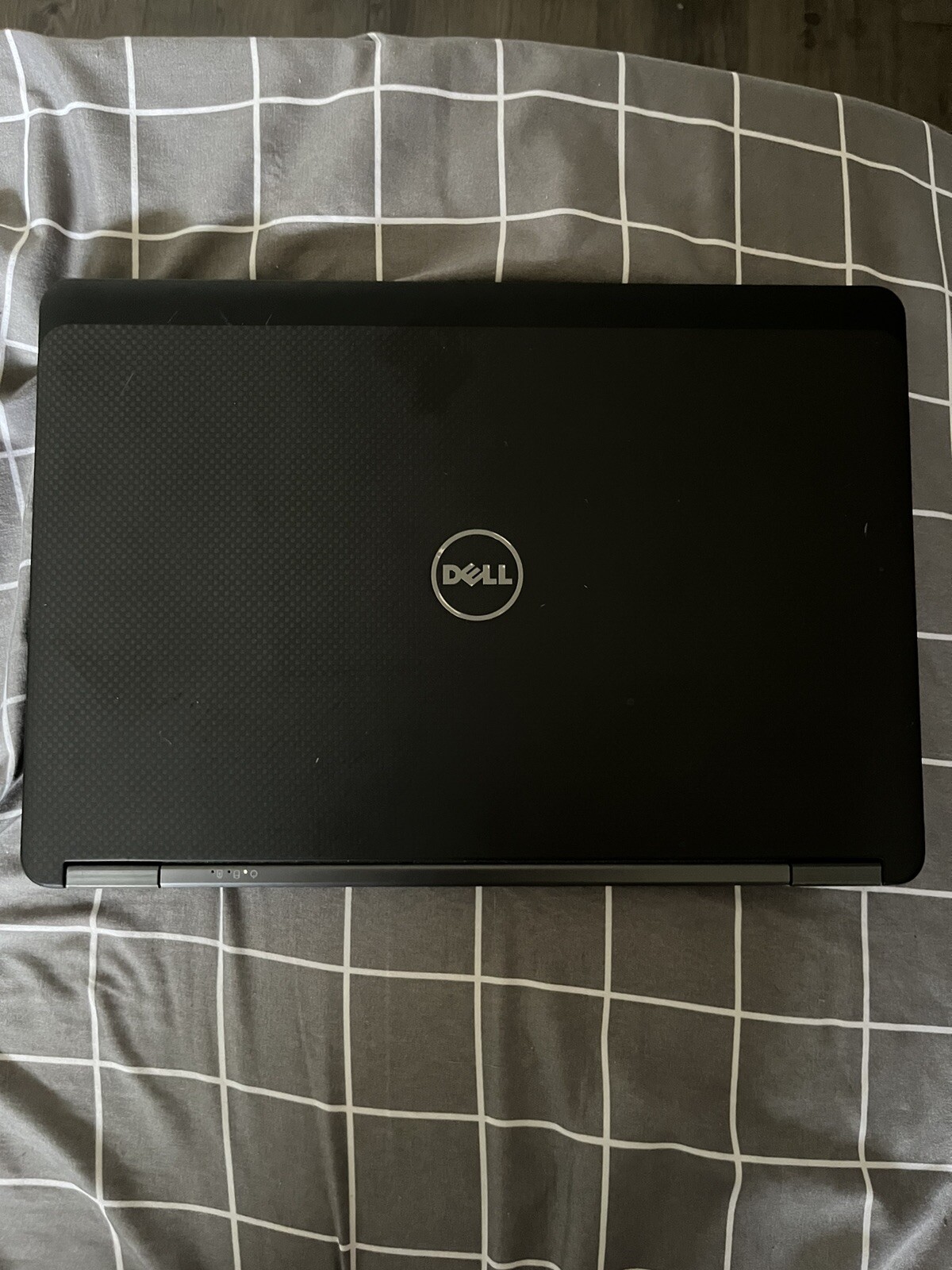 Dell Latitude E7450 14 inch (256GB, Intel Core i5 5th Gen., 2.30GHz, 8GB)…