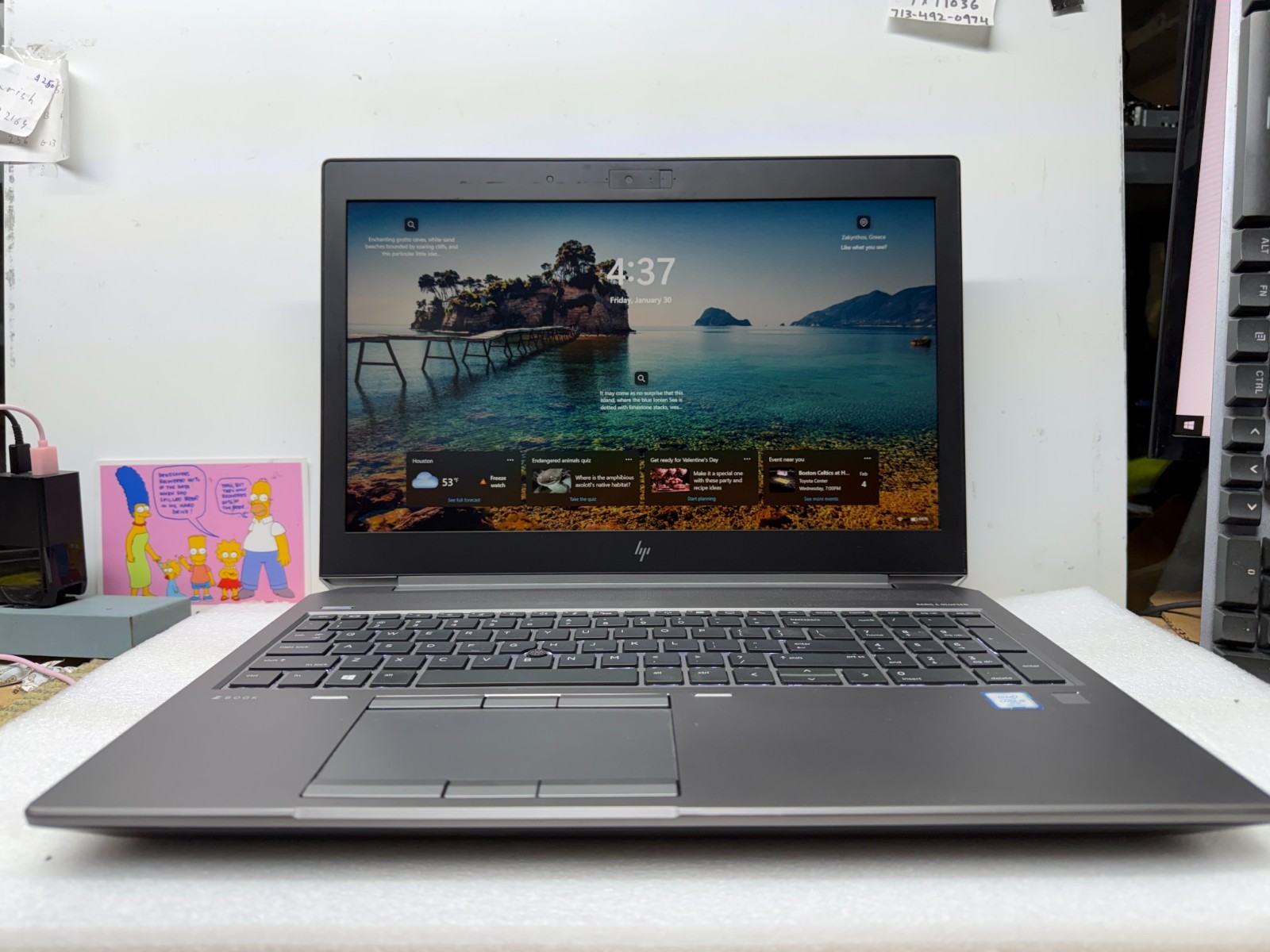 HP ZBook 15 G6 Gray i9-9880H 2.30GHz 16GB 512B SSD NVIDIA Quadro T2000
