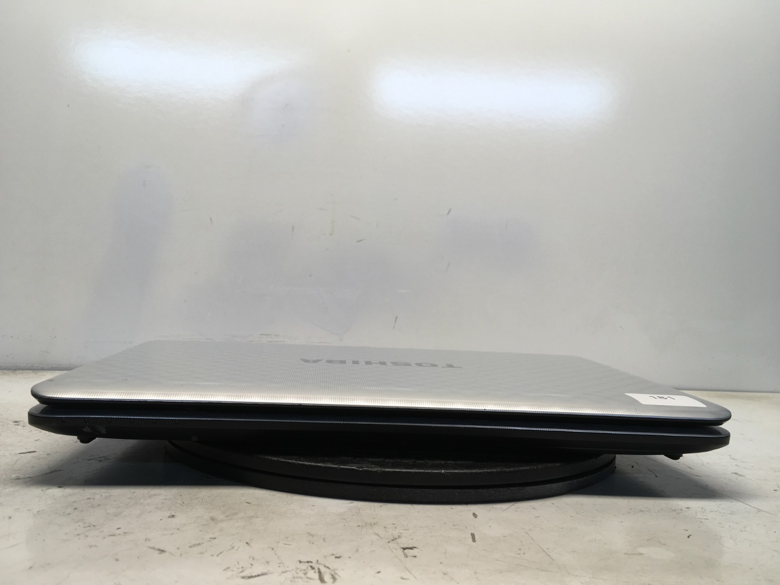 Toshiba Satellite L755-S5216 Intel Pentium B940 2GHz 4 GB NO HDD