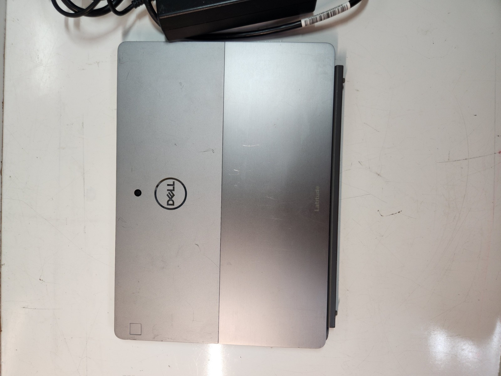 Dell Latitude 7210 2 in 1 Tablet Laptop i7 10610U 1.8GHz 16GB 512GB SSD Touch