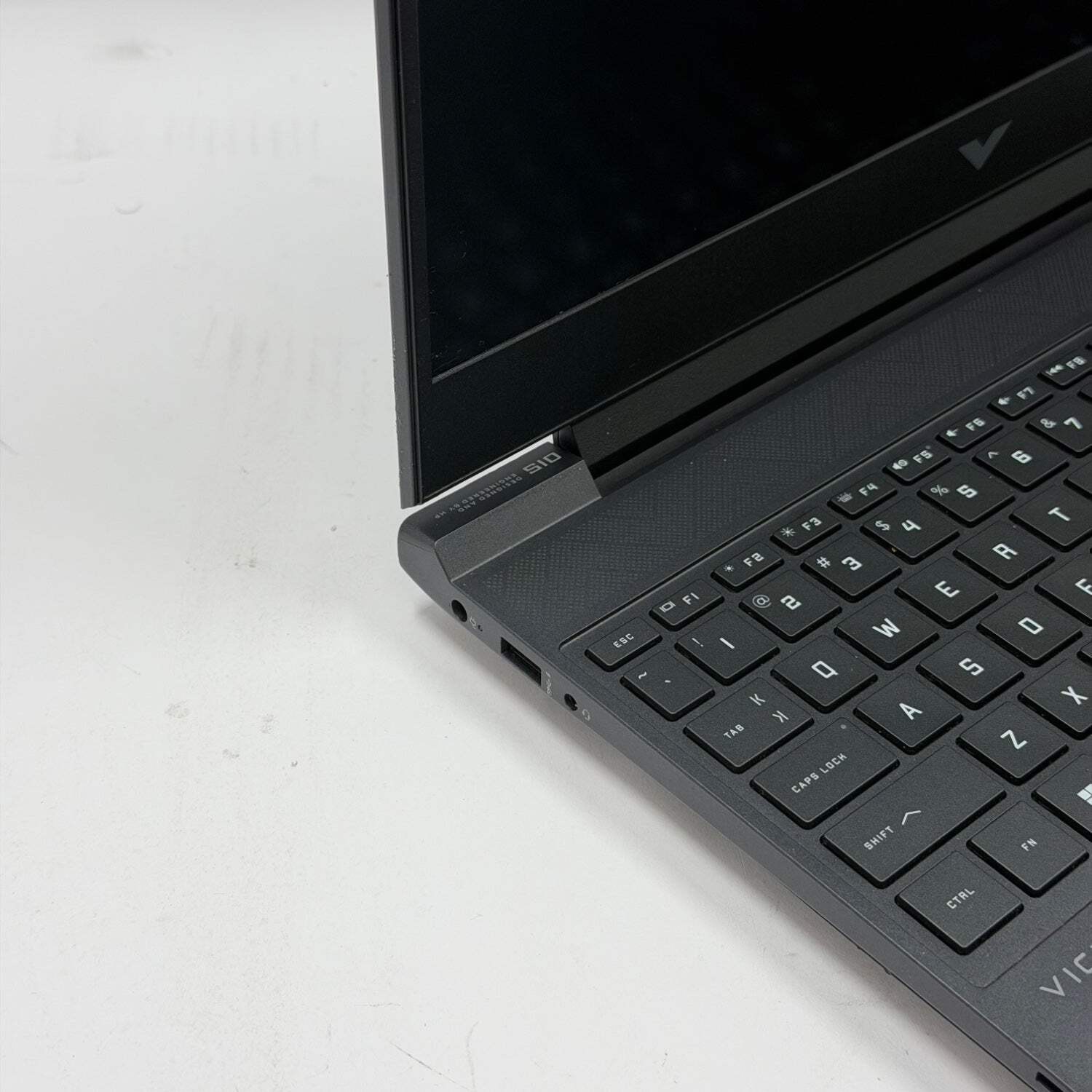Broken HP Victus 15-FB1013DX 15.6″ Ryzen 5 7535HS RTX 2050 No OS No RAM No SSD