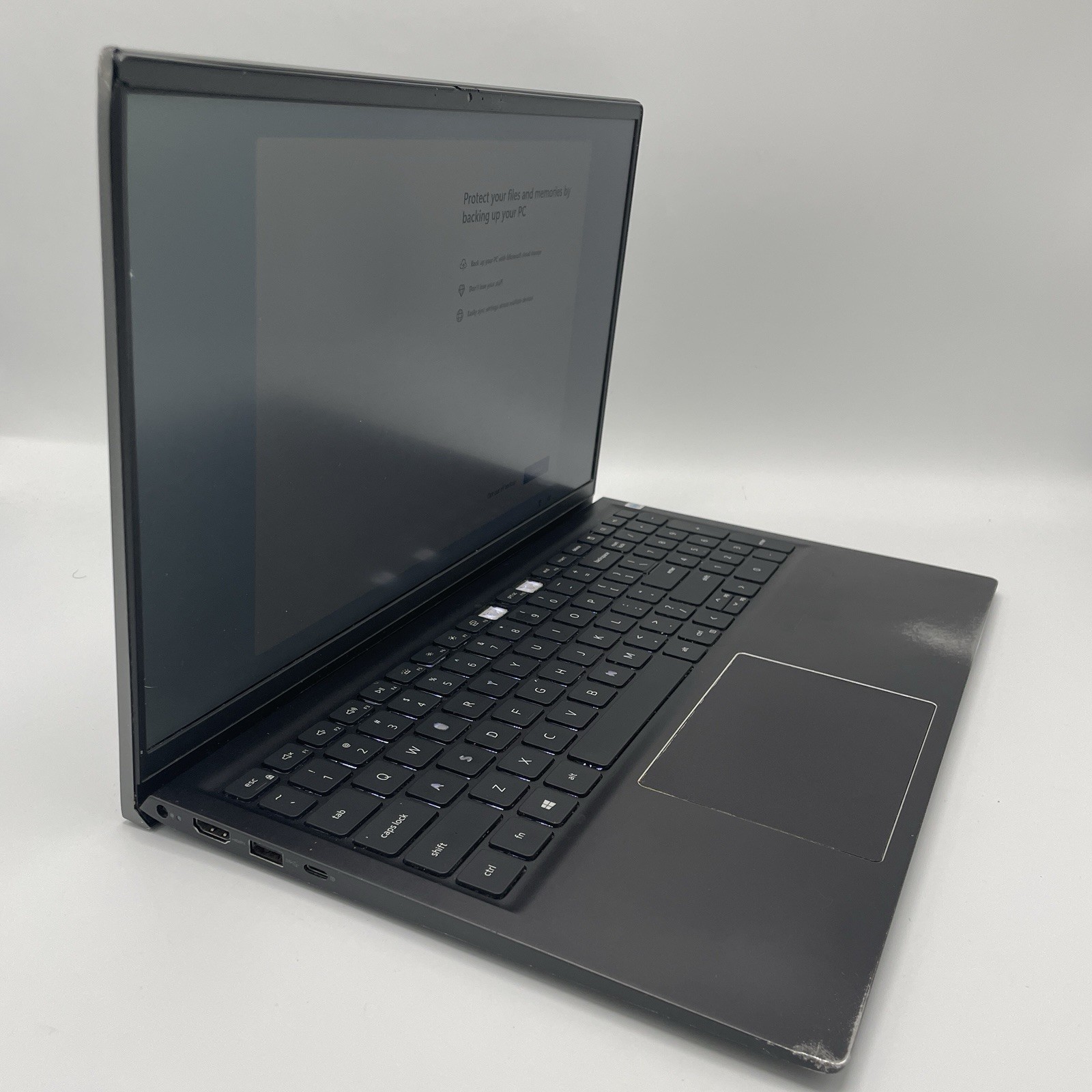 Dell Vostro 15 5510 i5-11300H 8GB RAM 256GB SSD Windows 11 Pro – READ