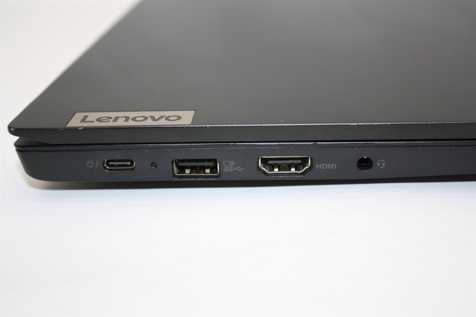 15.6″Lenovo ThinkPad E15 Gen 2 i5-1135G7 2.40GHz RAM 8GB NVMe 256GB/Missing Key