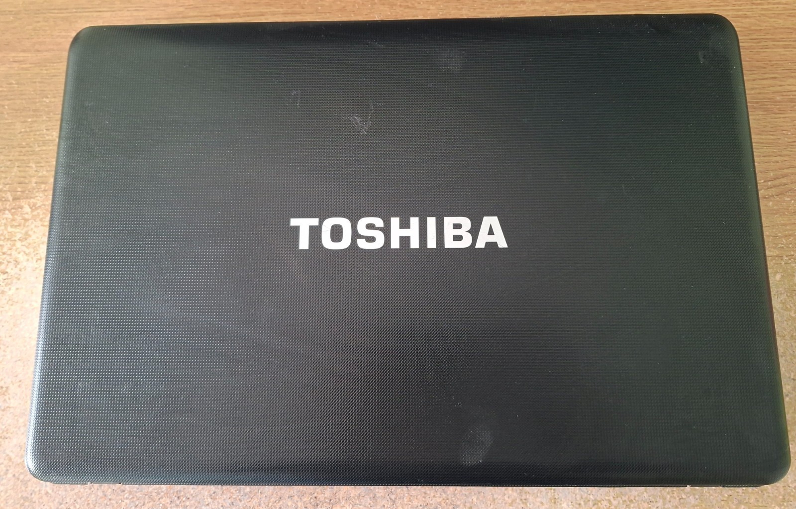 Toshiba Satellite C660D-1CV PSC1YE Laptop 15.6″ 3GB 240GB Windows Vista/7 Dual