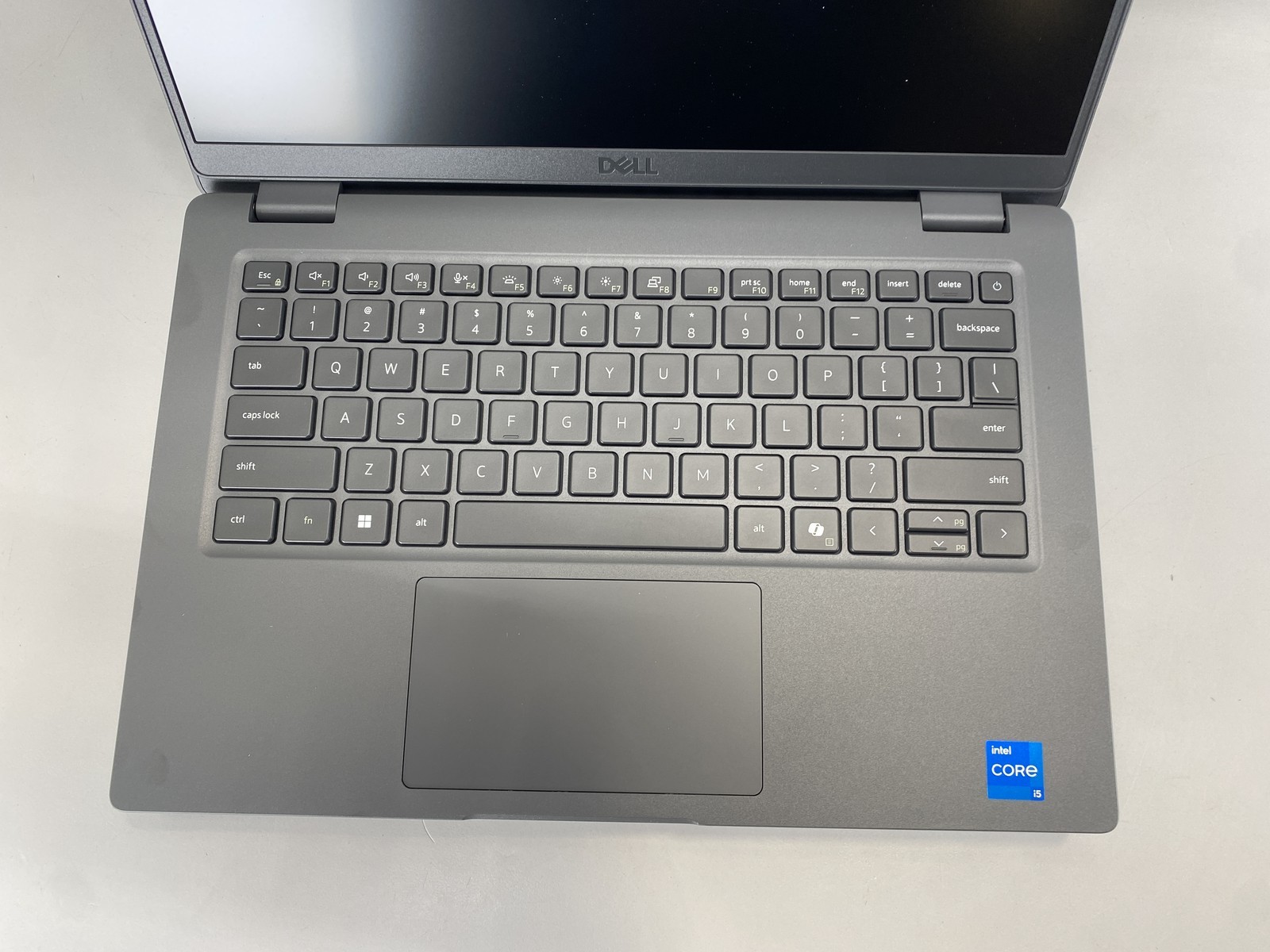 Dell Laptop Latitude 3450 14″ Intel Core i5-1335U 512GB – Dark Gray