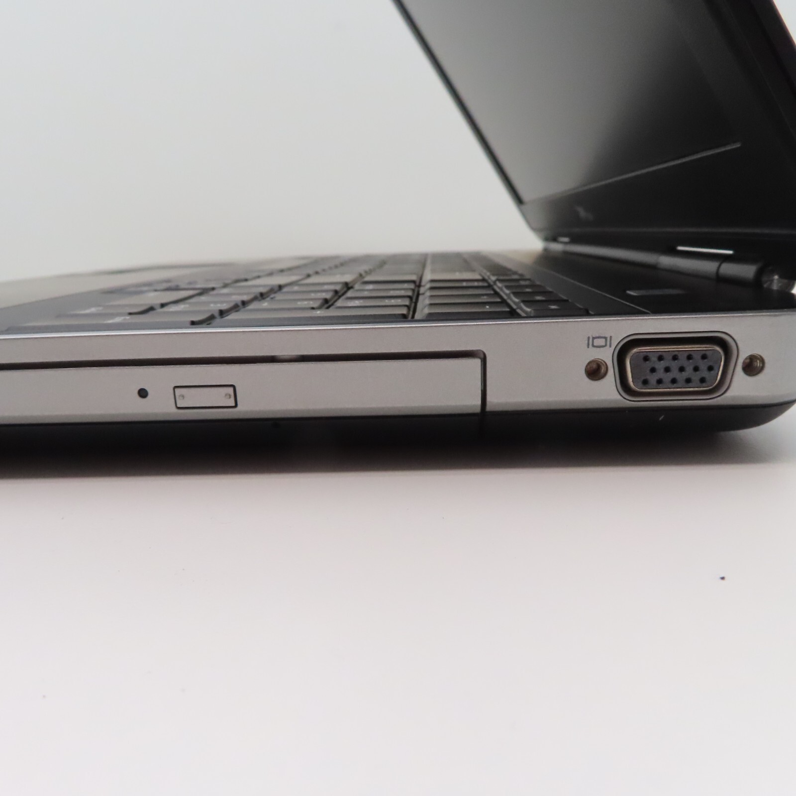 Dell Latitude E5530 Laptop Intel Core i3 15.6in 4GB Ram