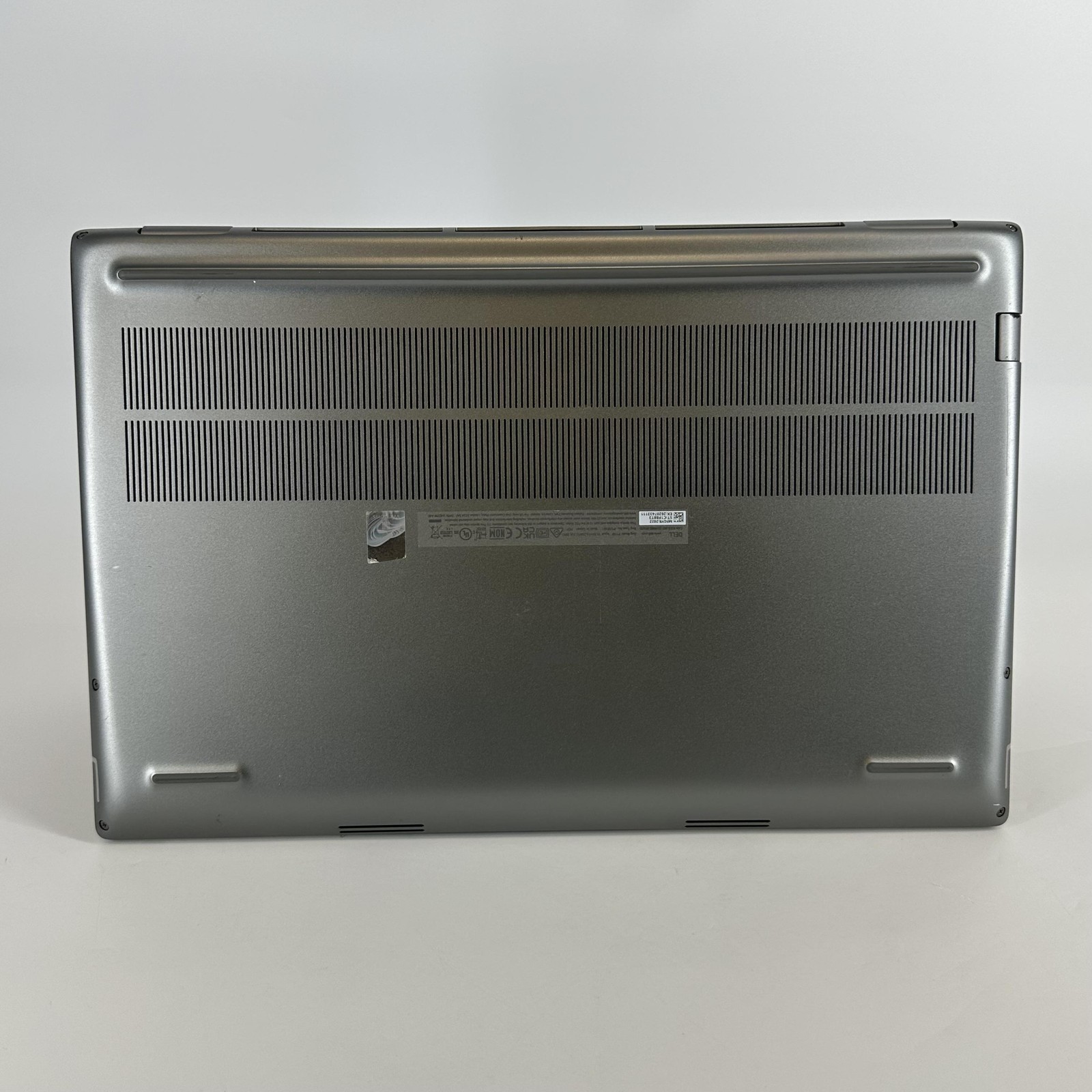 Dell Precision 7770 17.3 FHD 2.3 GHz i9-12950HX 64GB 1TB SSD RTX A4500 Very Good