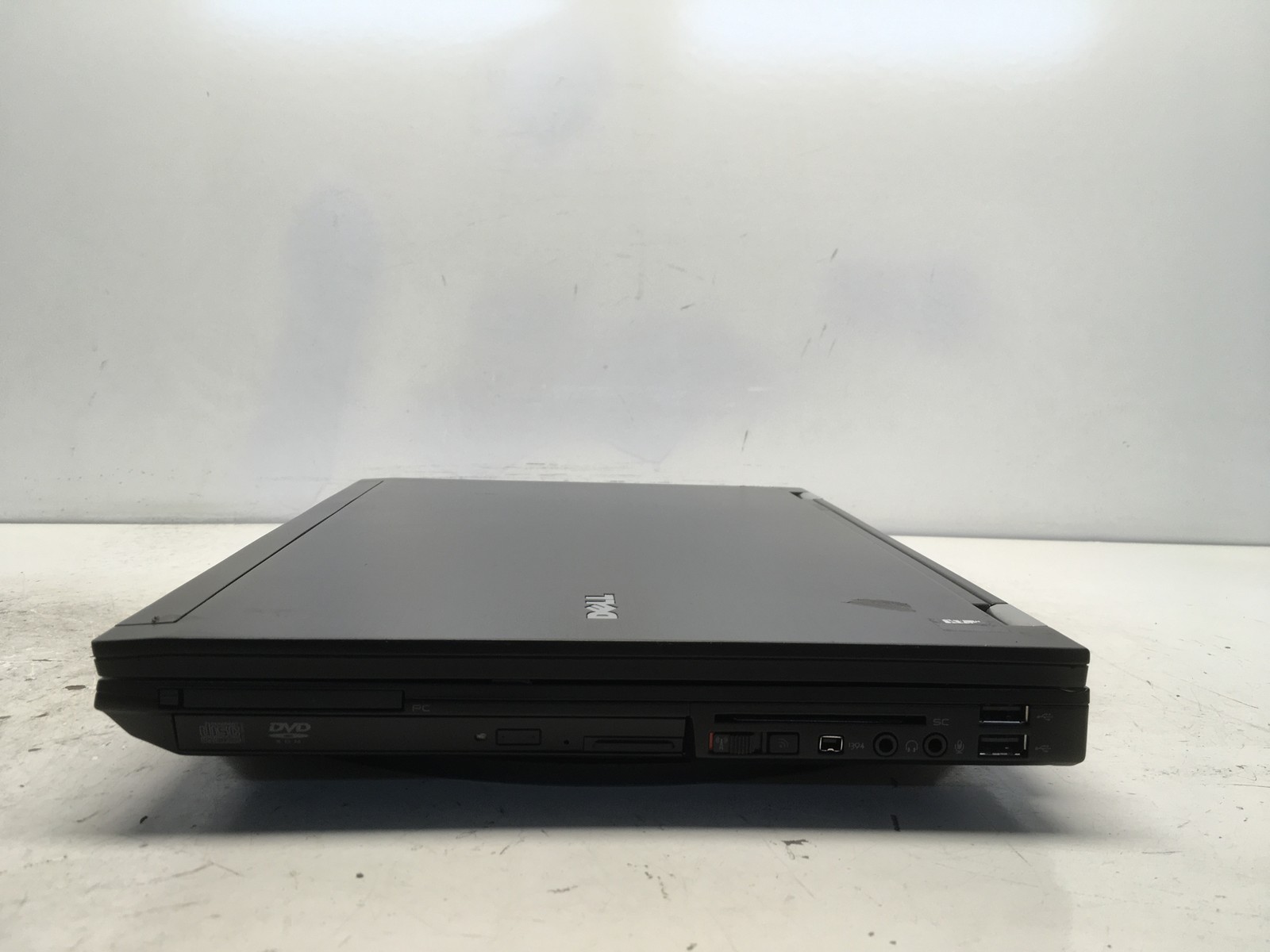 Dell Latitude E6500 Intel Core 2 Duo P8400 2.26GHz 1 GB NO HDD No Batt
