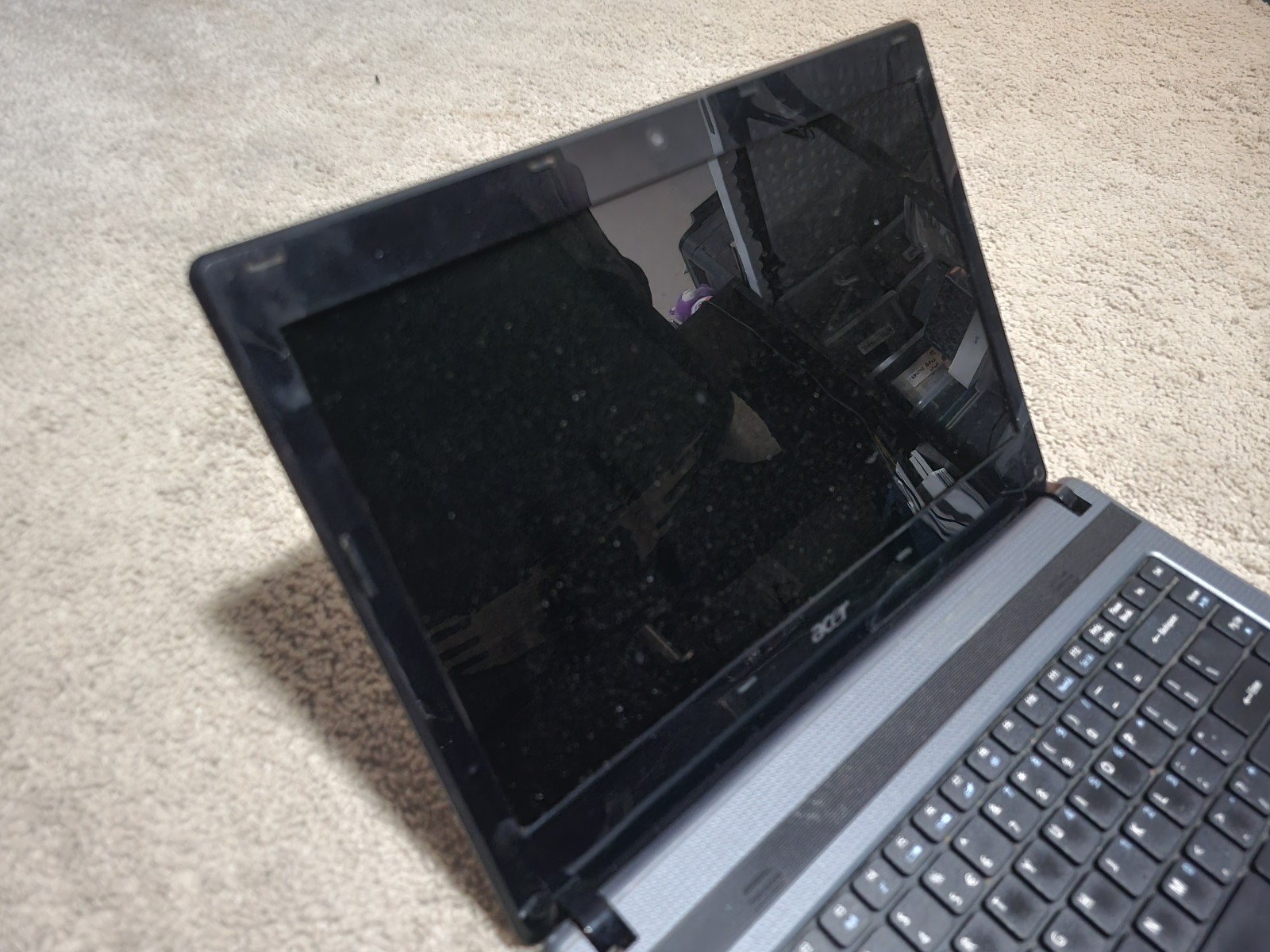 Acer Aspire 4339-2618 14″ Laptop Doesnt turn on