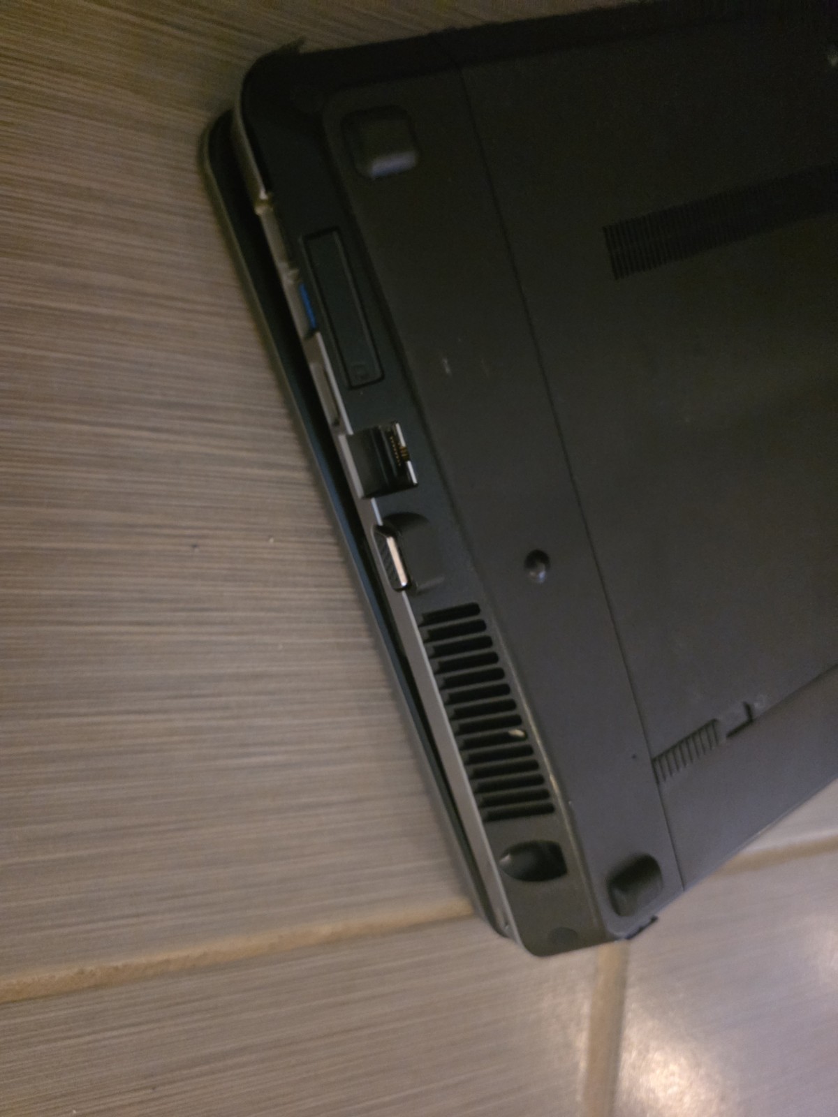 HP ProBook 4530s 15.6in. (500GB, Intel Core i3 2nd Gen., 2.3GHz, 4GB)…