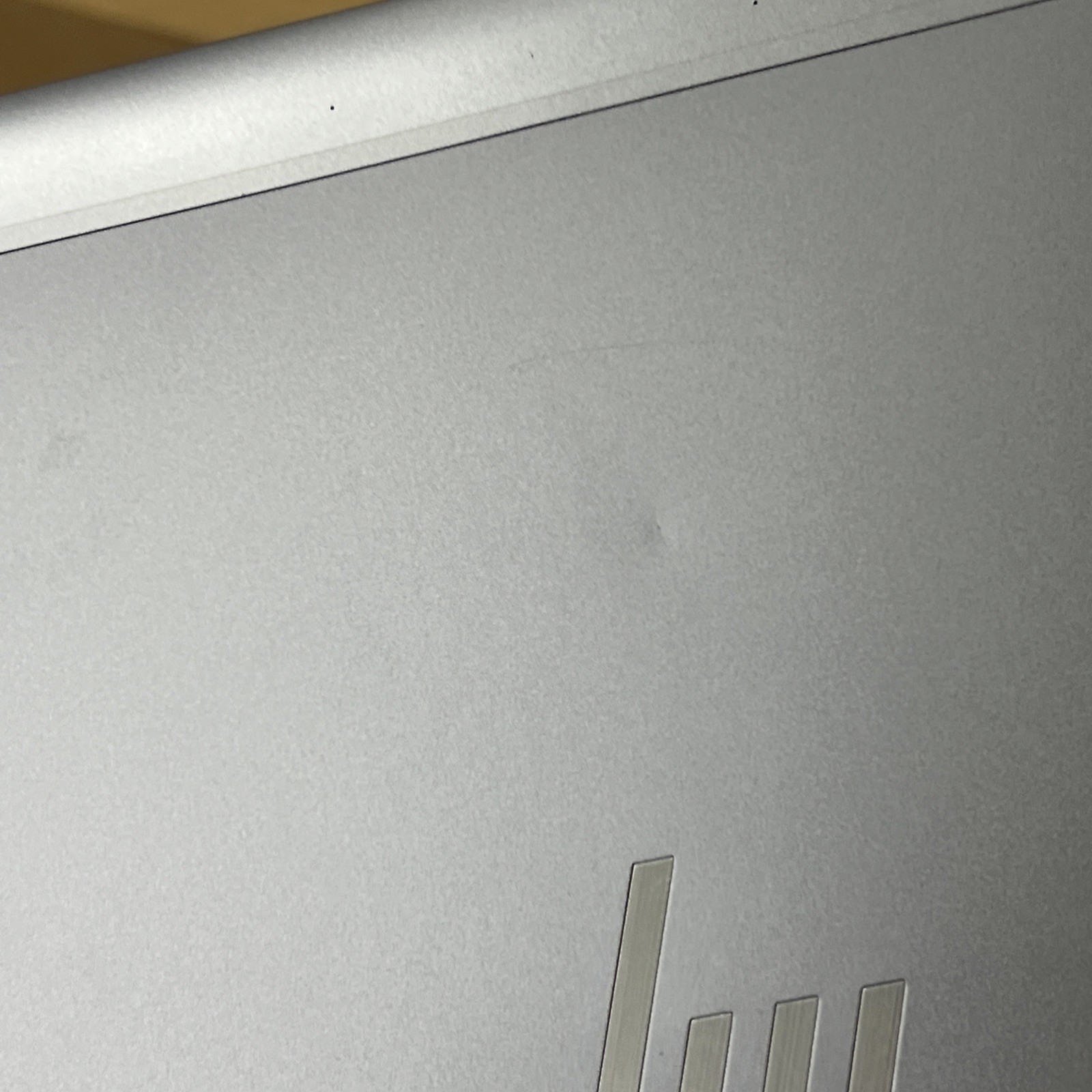 HP ZBook 15 G6 i7-9850H 2.6GHz 16gb Ram Quadro T1000- Fair *No SSD/OS, 63%