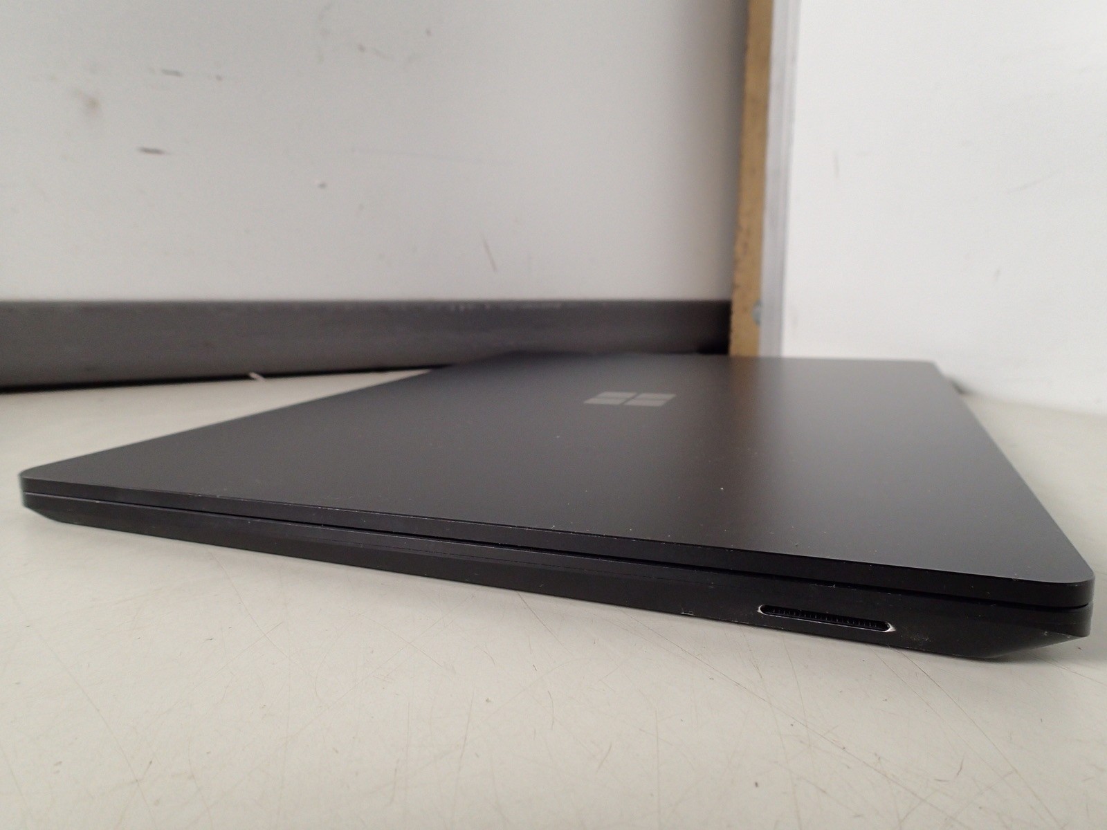 Microsoft Surface Laptop 3 Intel i7 1065G7 1.30GHz 16GB RAM 512GB M.2 Win 11 Pro