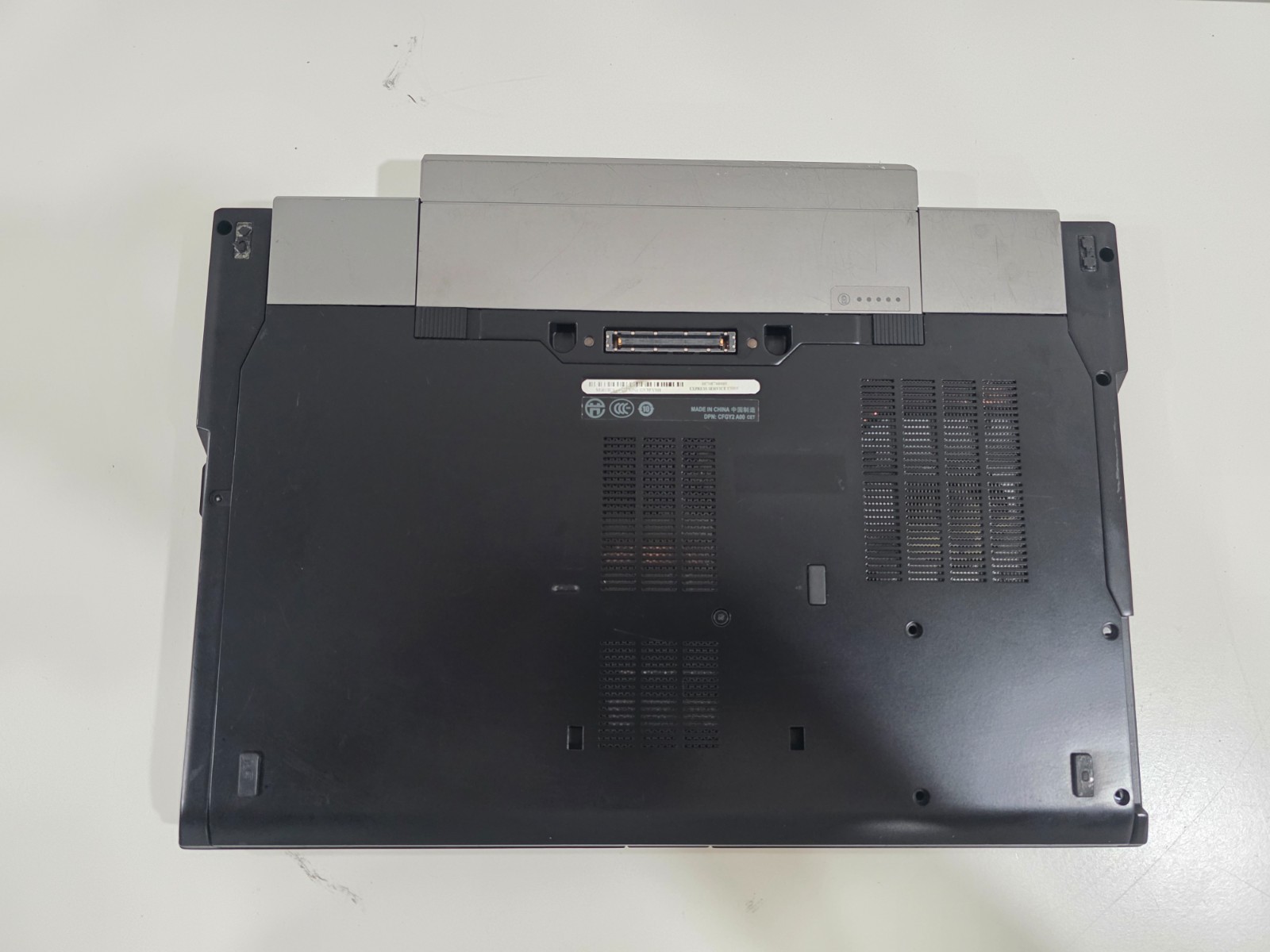 Dell Latitude E6510 Intel Core i5 CPU M 520 4GB Webcam
