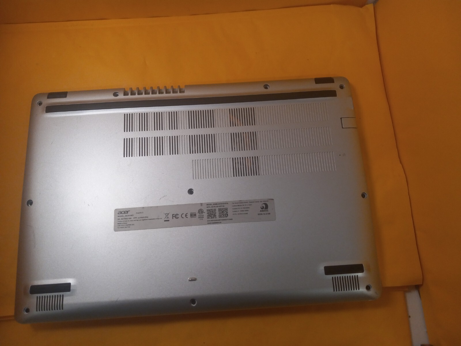 Acer Aspire 5 15.6″ , AMD Ryzen 3 3200U 2.6GHz, 8GB RAM 128GB SSD WiFi Win 11