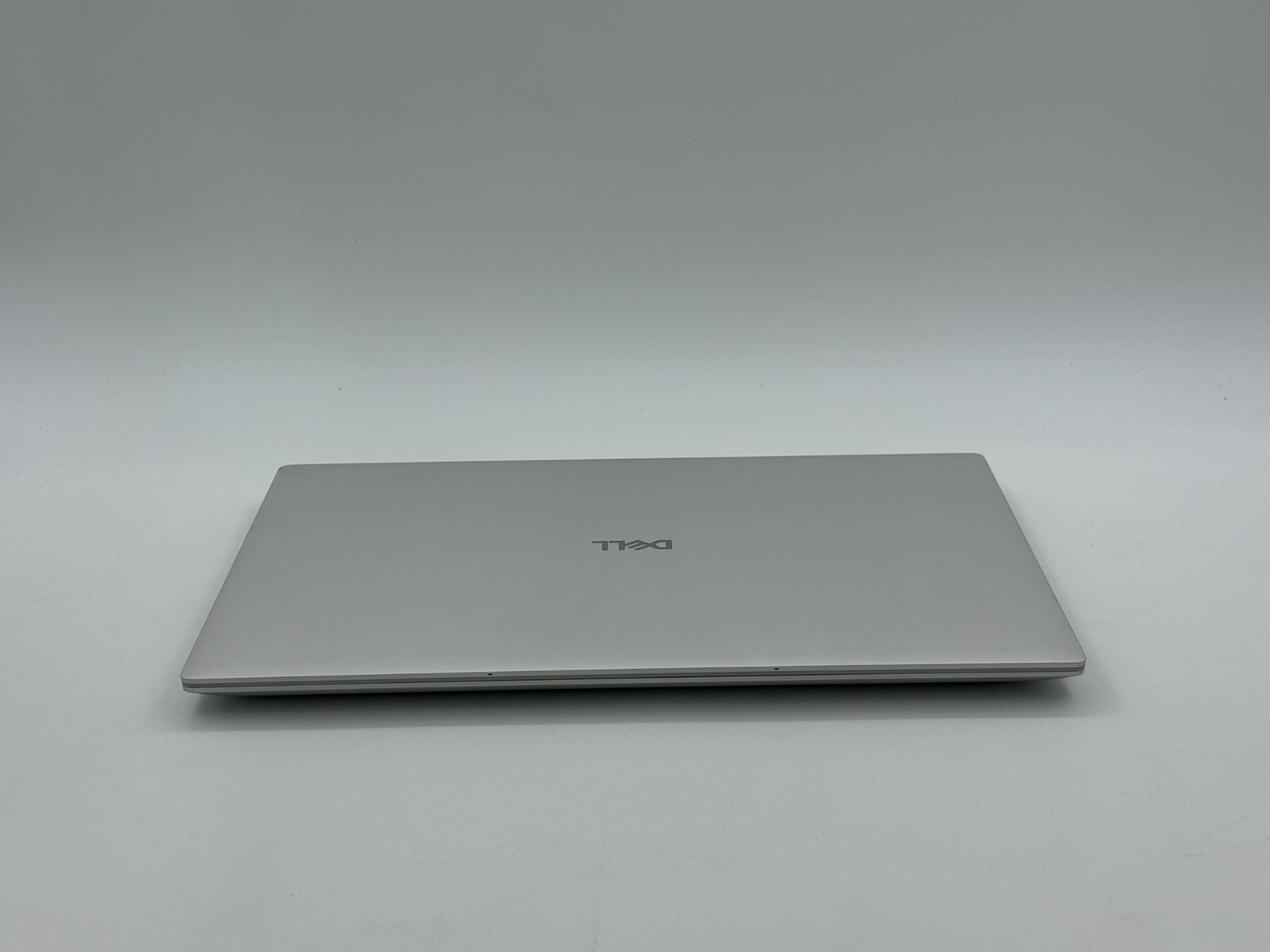 Dell Premium 14.5″ 3.2K OLED Touch Laptop Intel Ultra 7 255H 32GB 1TB SSD
