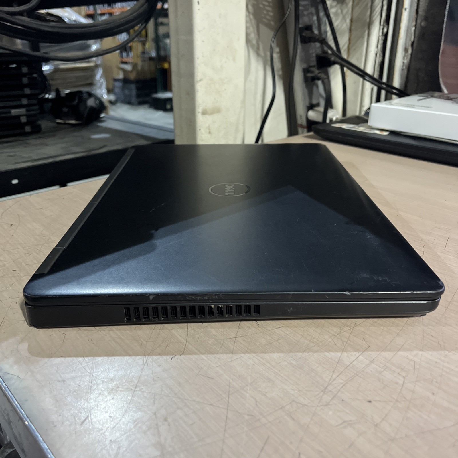 DELL LATITUDE E5570 INTEL CORE I7-6820H 2.70GHZ 8GB RAM NO HD