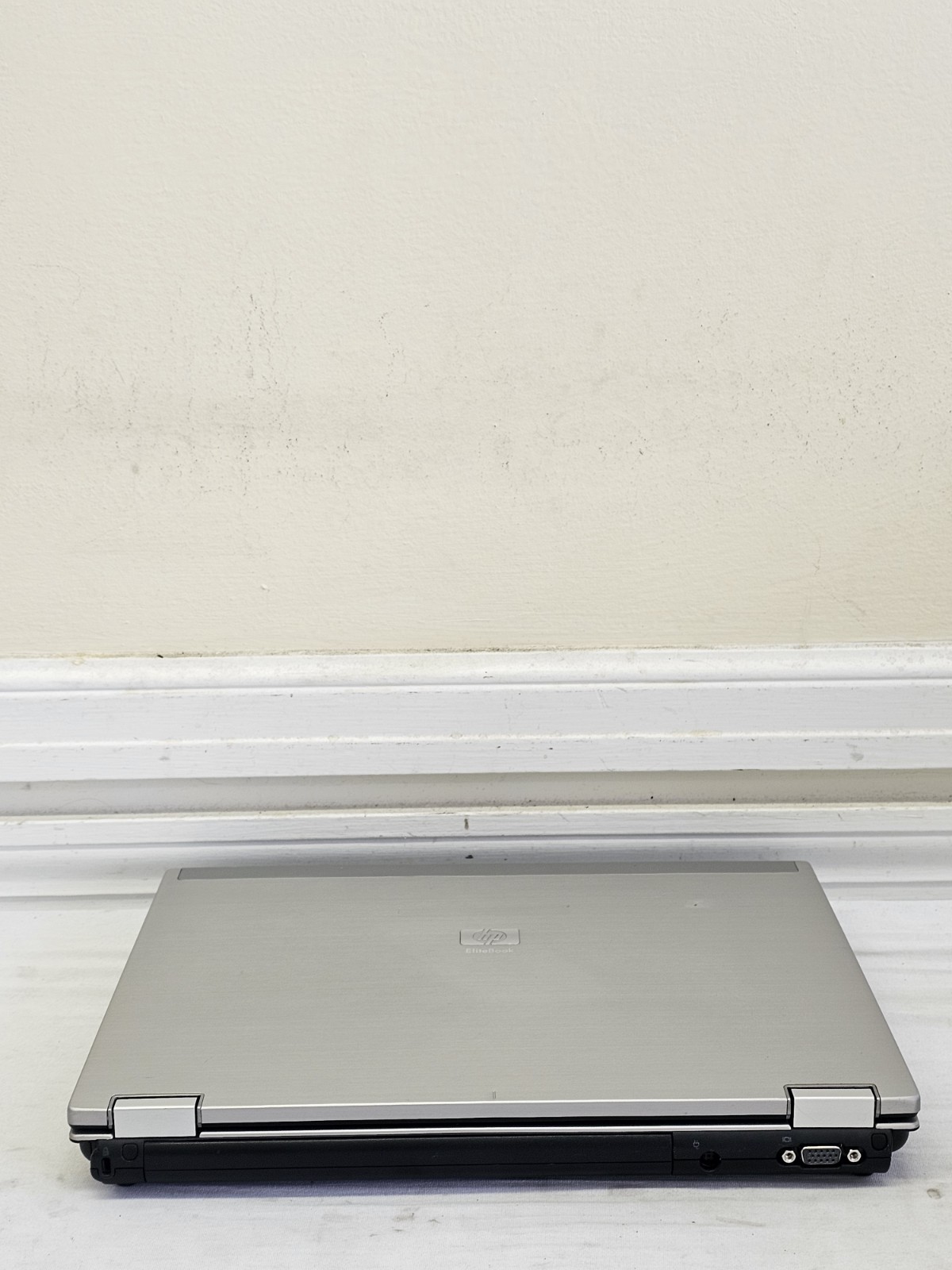HP EliteBook 6930p Laptop – Intel Duo P8400 – 3GB RAM – NO HDD/OS – Parts – READ