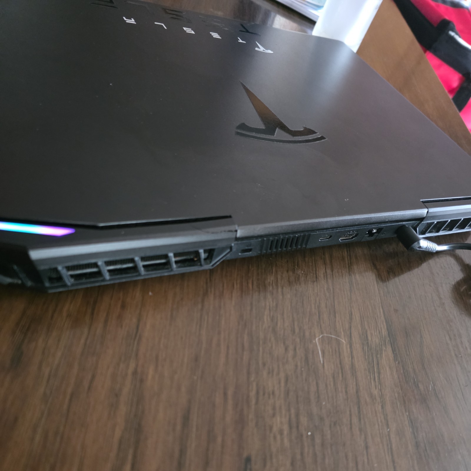 Eluktronics Prometheus 17″ Gaming Laptop | i7-11800H | RTX 3070 | 64GB | 8TB |