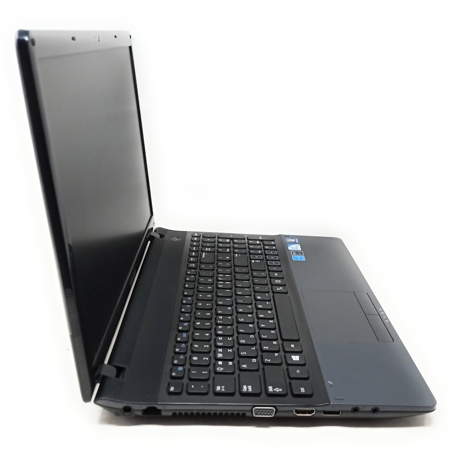 SAMSUNG 300E NOTEBOOK 15,6″ / CPU PENTIUM B960 / RAM 4GB / SSD 250GB / W10