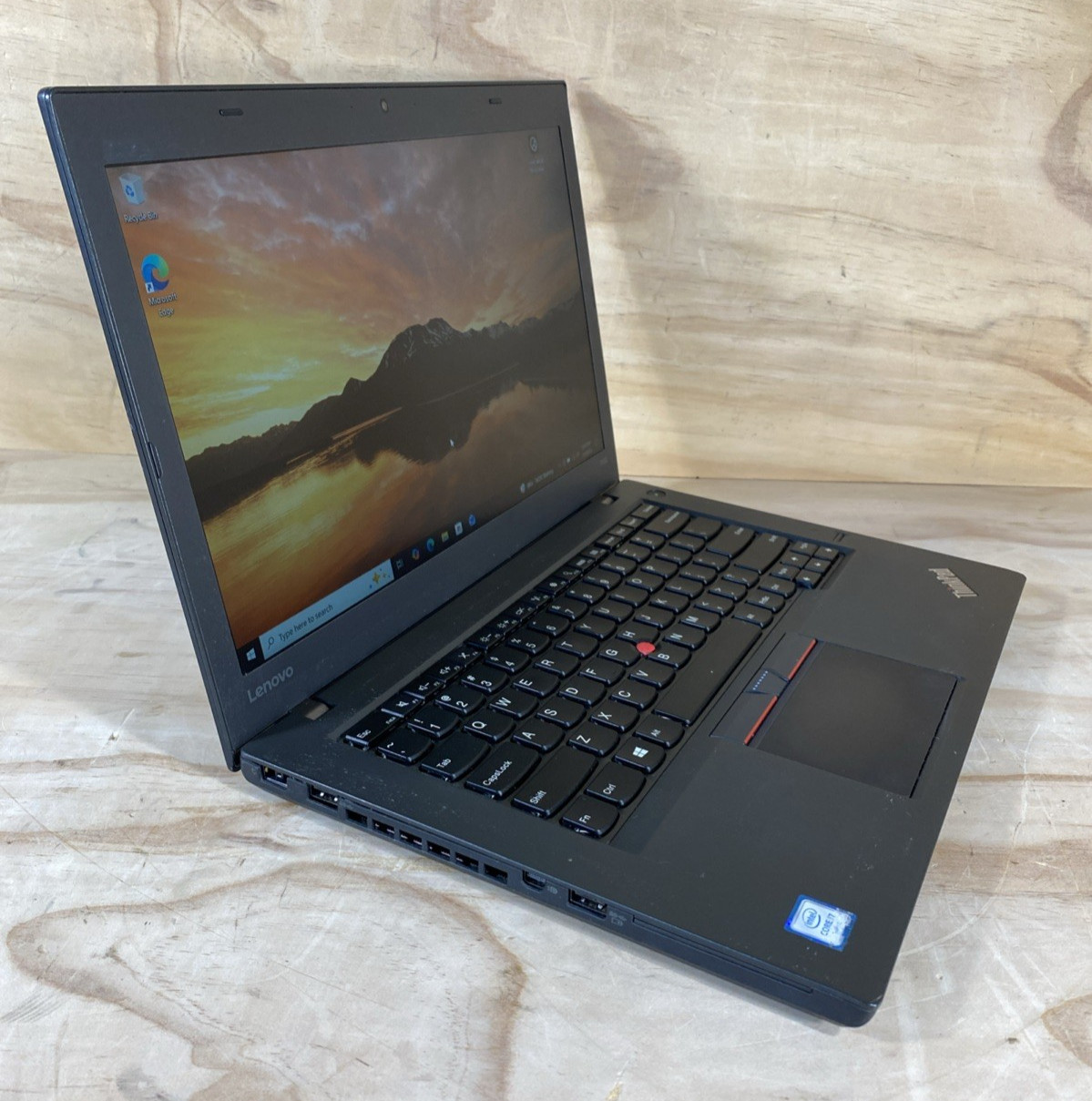 Lenovo Thinkpad T460s i7-6600 2.6GHz 8GB RAM 256GB SSD – Windows 10 Pro