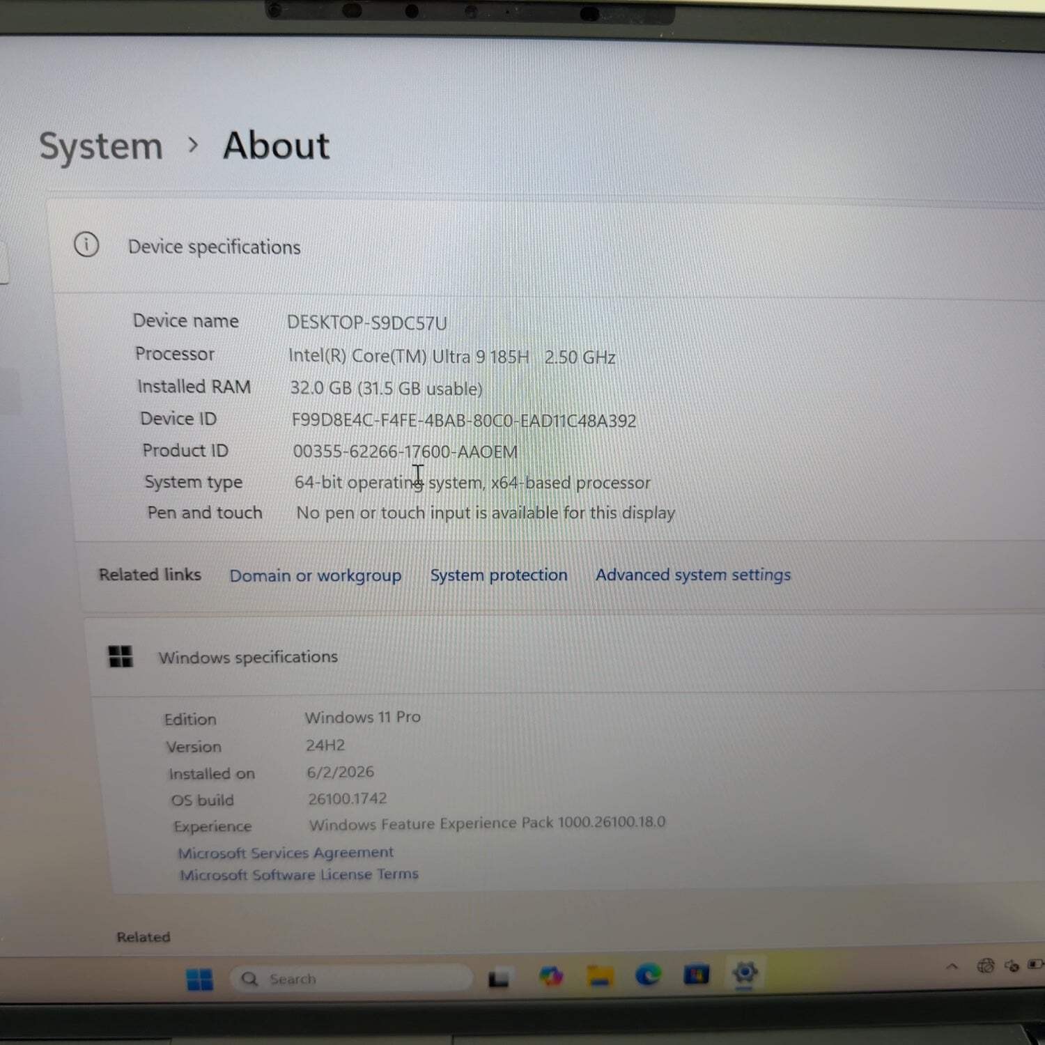 Dell Precision 5490 14″ Core Ultra 9 185H 2.5GHz 32GB RAM 1TB SSD RTX 1000 Ada