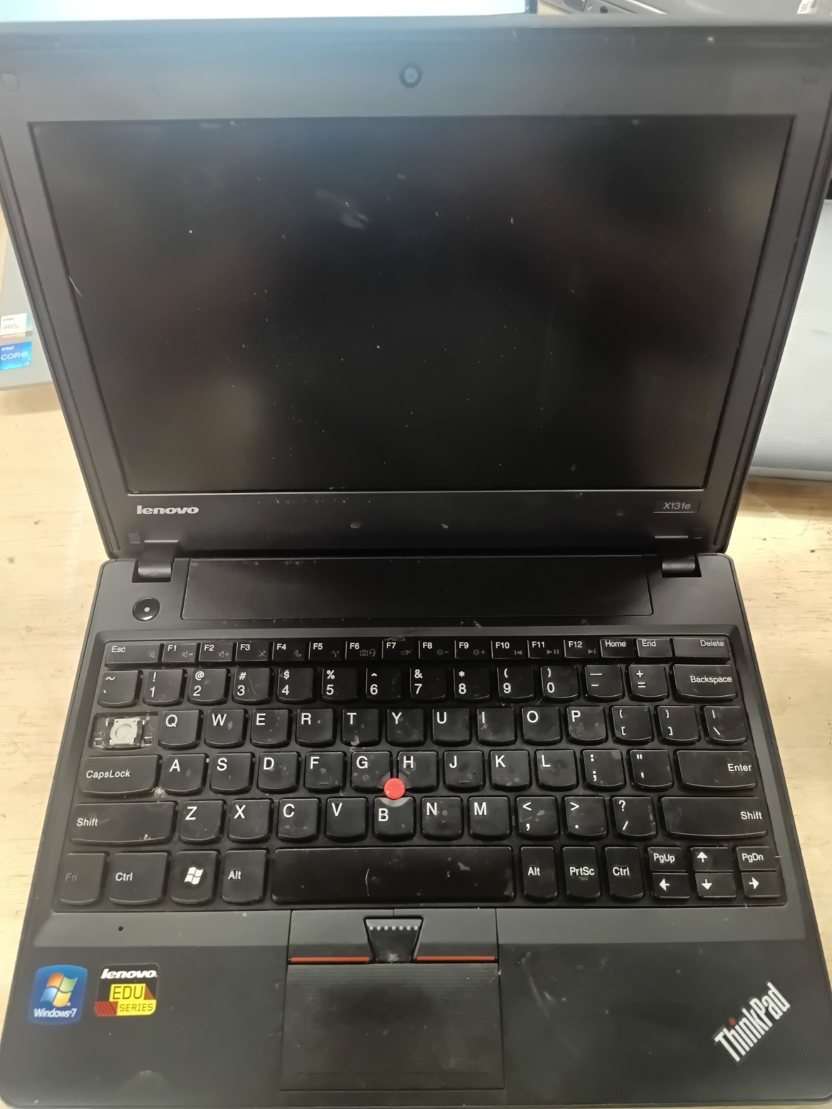 Lot of 10 Laptops UNKNOWN CONDITION (Lot2)