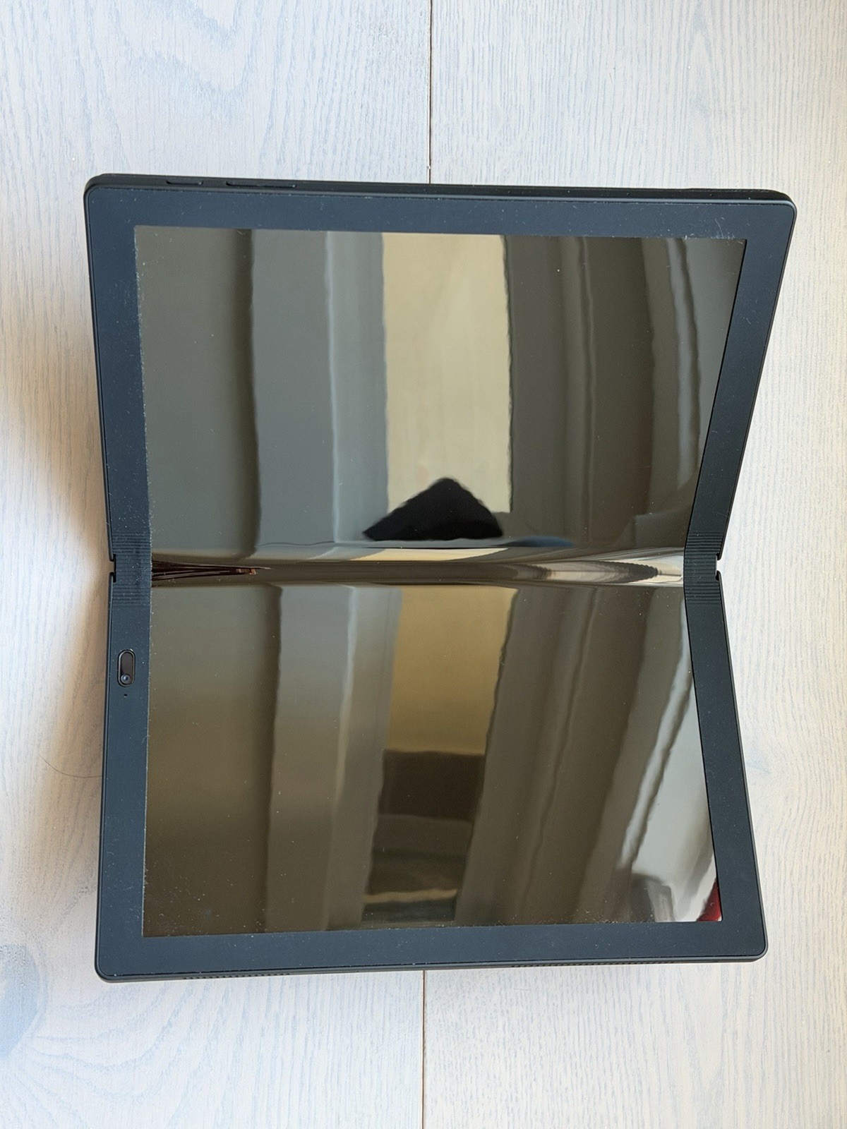 Lenovo ThinkPad X1 Fold Gen 1 13.3 QHD TOUCH i5-L16G7 1.40GHz 8GB 512GB SSD
