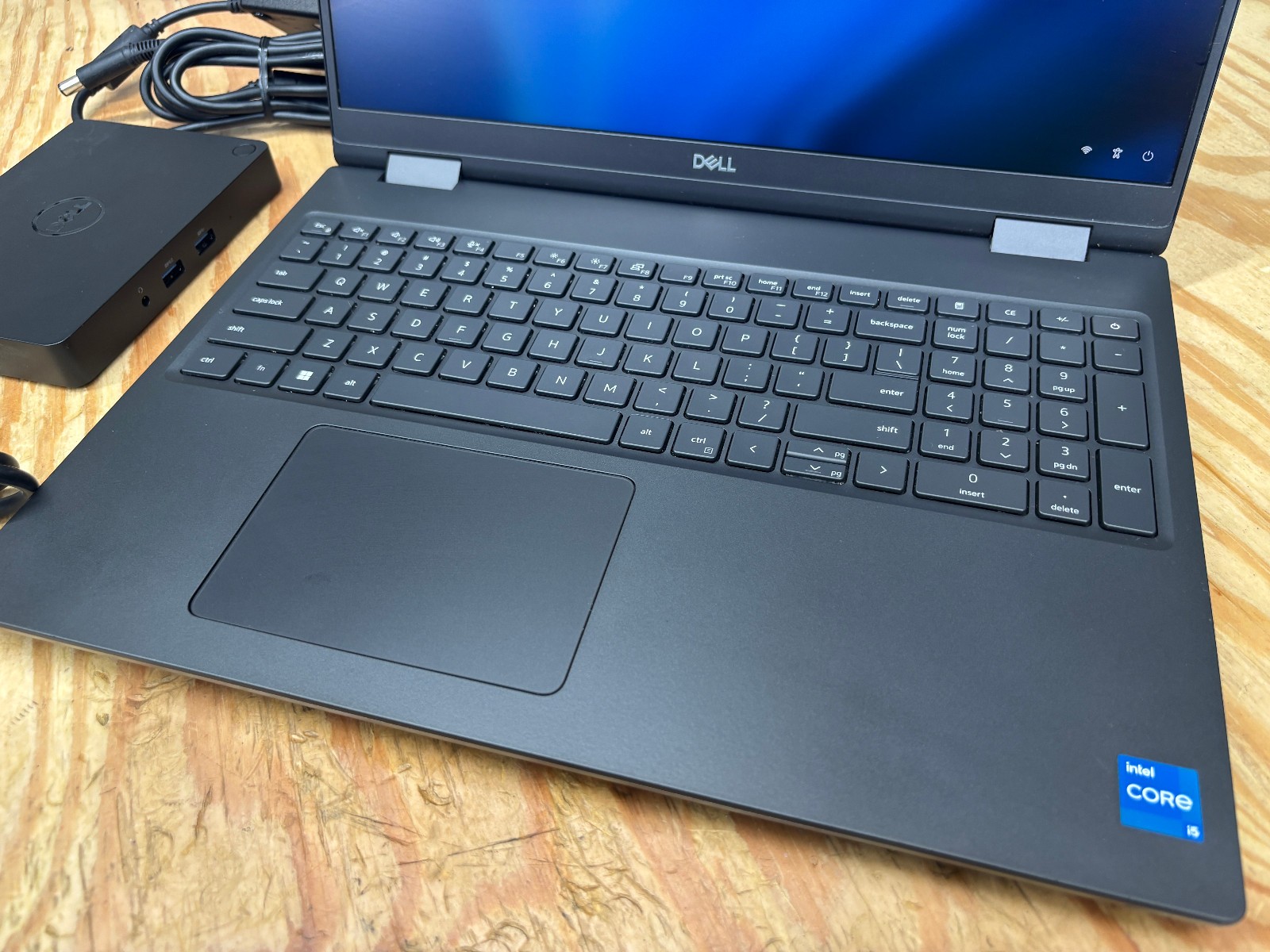 Dell Precision 7680 Workstation i5-13600HX 16GB 256GB RTX A1000 6GB Win11 +Dock