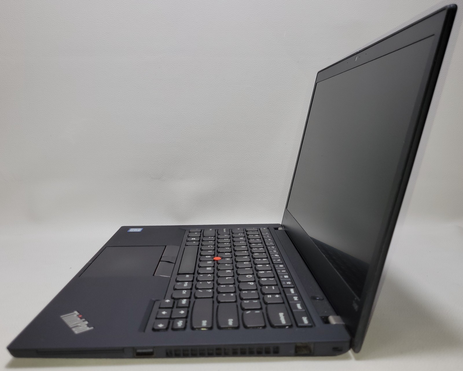 Lenovo Thinkpad T490 i5-8265U 16GB RAM NO ADAPTER/ BATTERY (UID TE3BC898FF)