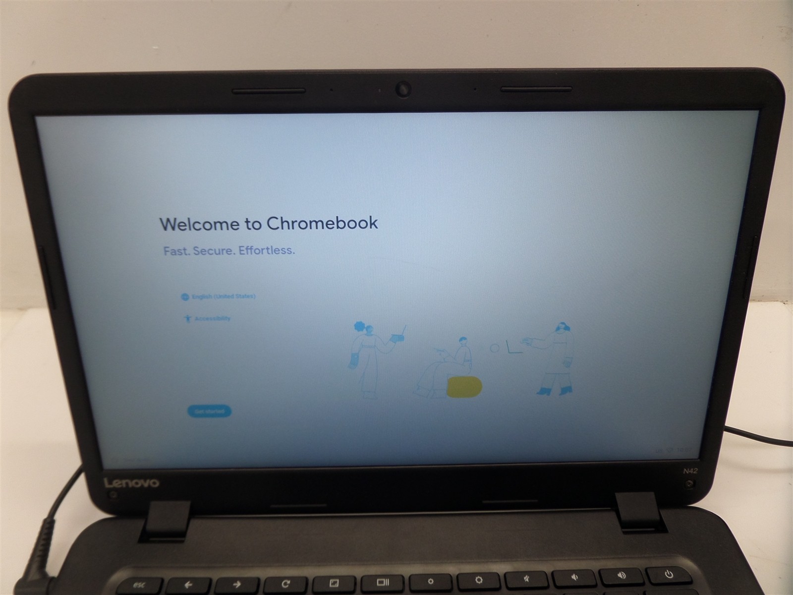 Lenovo N42-20 80US 14″ Chromebook 16GB SSD 80US0000US – Scratched Cover