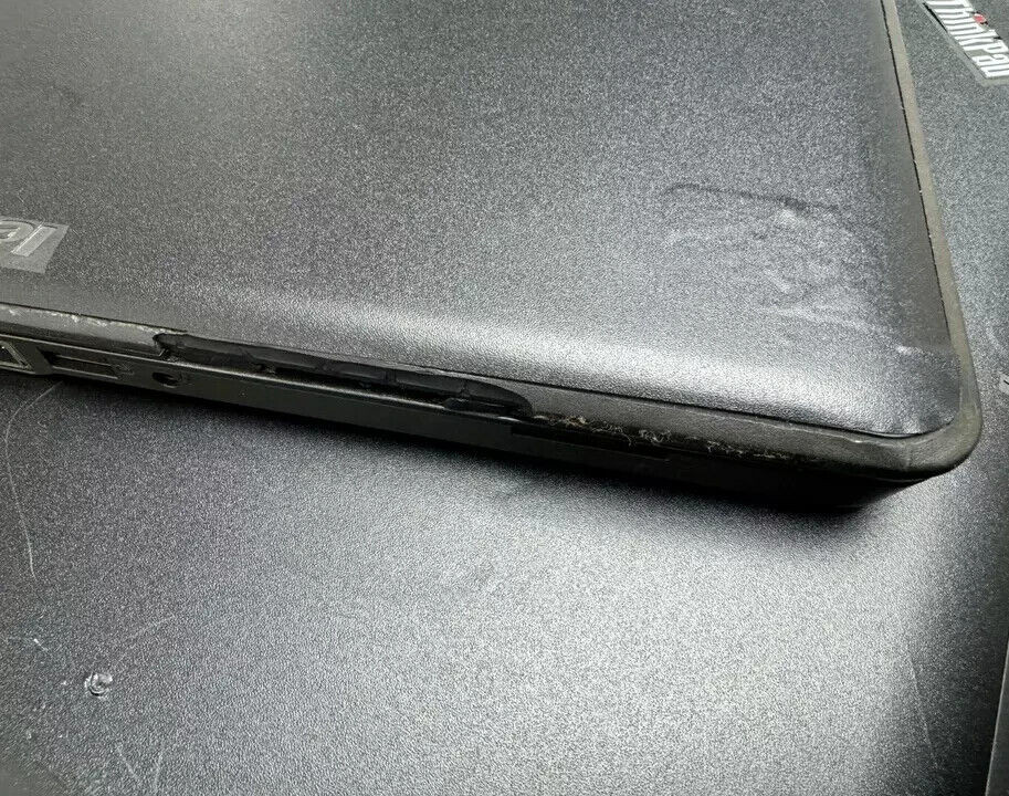 Lenovo ThinkPad Yoga 11E 5th Gen 11.6″ Touch 4GB RAM 128GB **NO Windows**